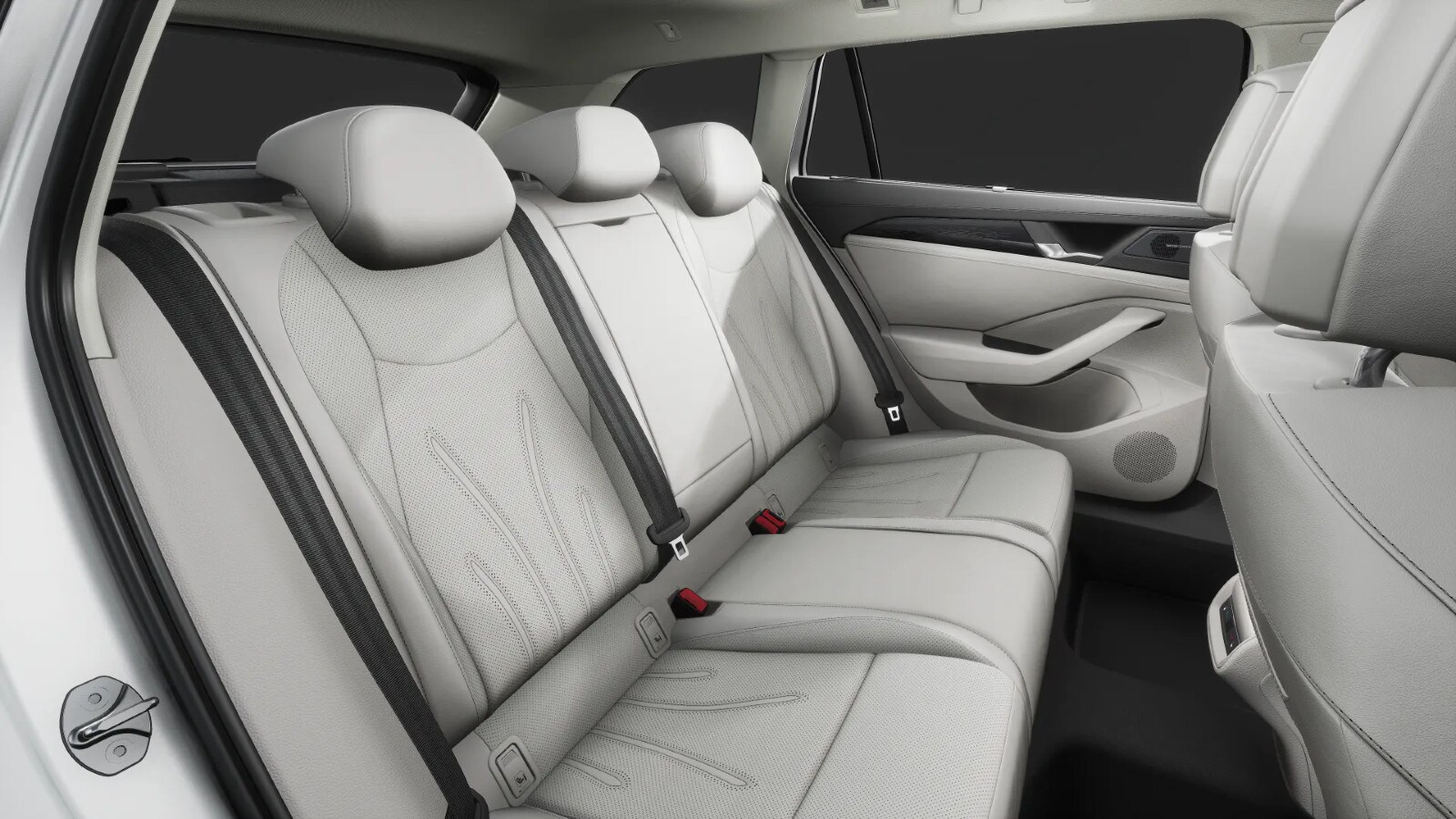 Volkswagen Passat – Bild 13