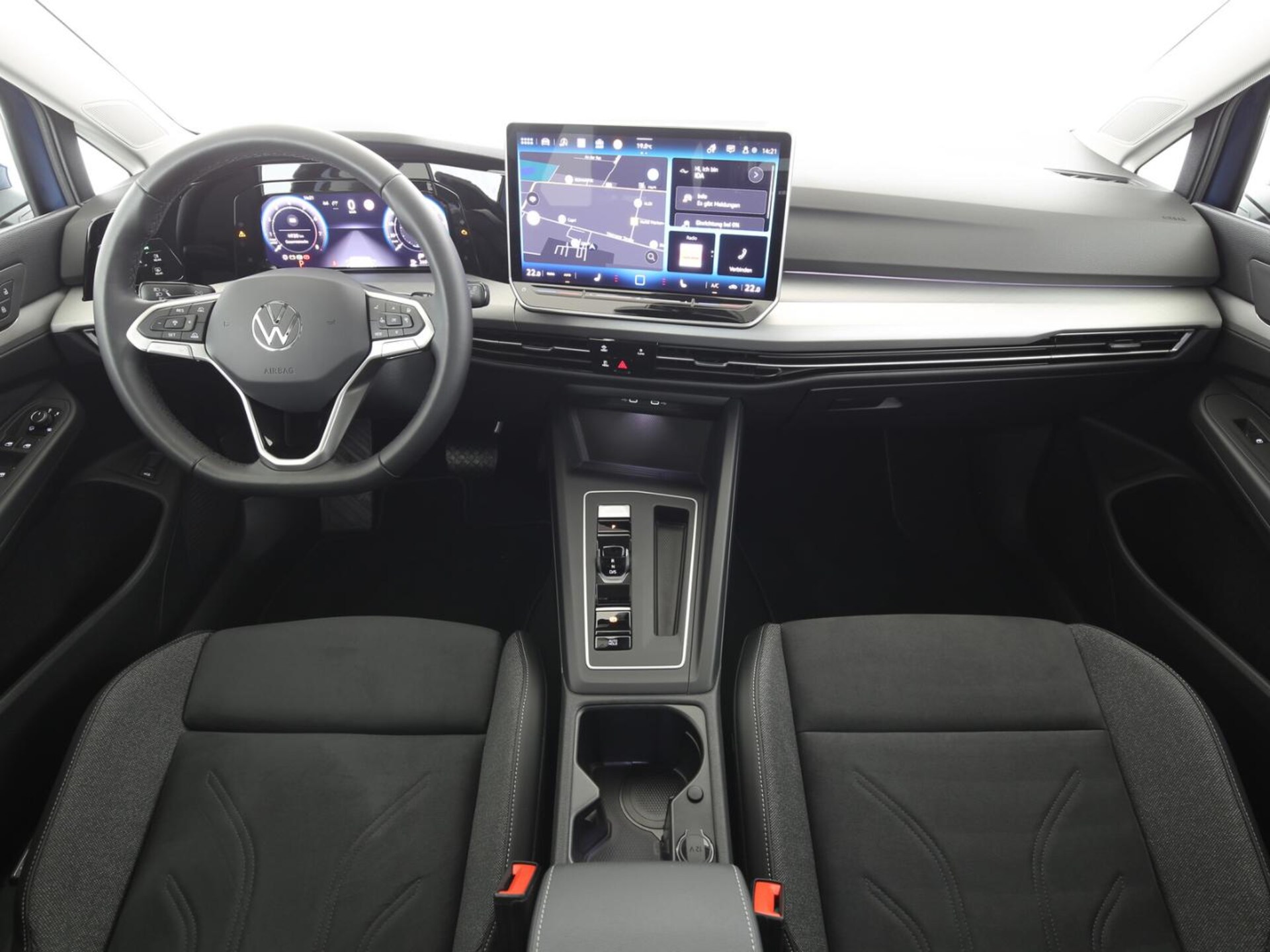 Volkswagen Golf Variant Life