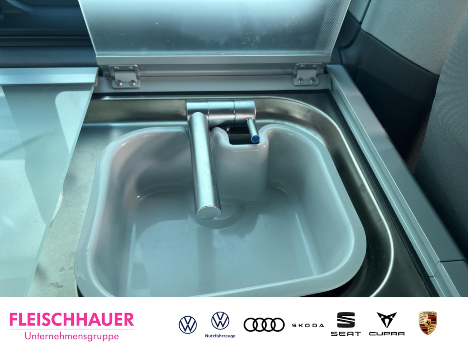 Volkswagen T6.1 California Ocean