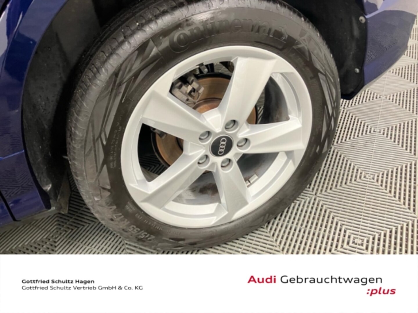 Bild über Audi Q2 S line 35 TFSI S tronic - für weitere Informationen kontaktieren Sie den Audi Partner