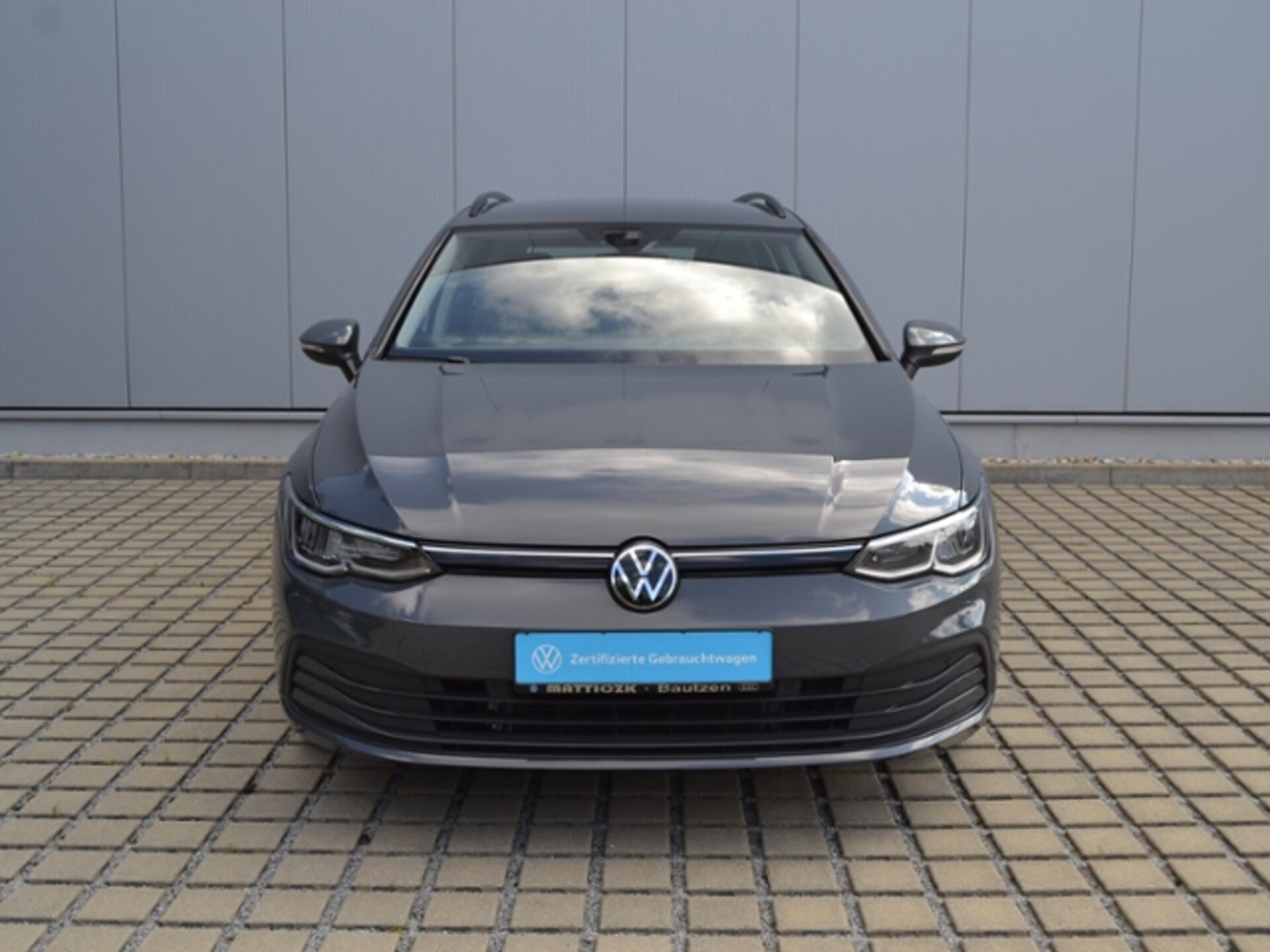 Volkswagen Golf Variant Life