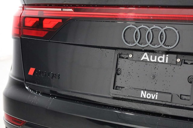 2026 Audi RS Q8 Base - Photo 8