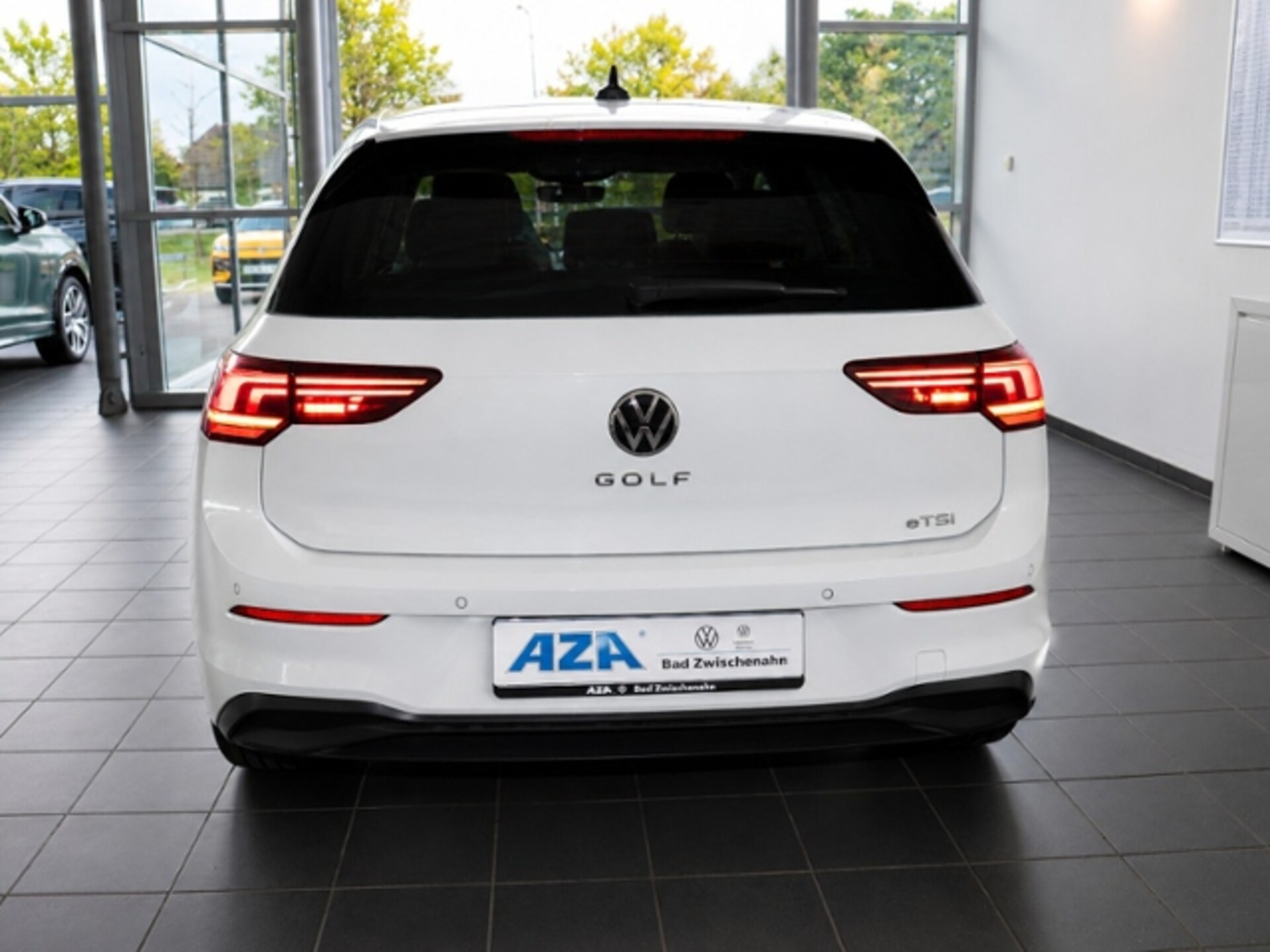 Volkswagen Golf Life