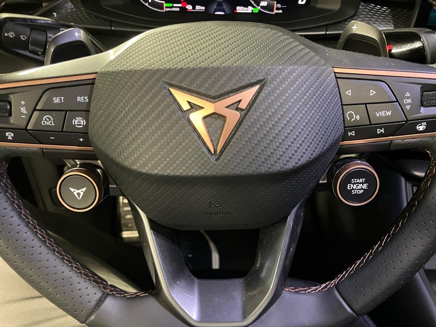CUPRA Terramar 1.5 TSI e-Hybrid DSG 150 kW (204 CV) — photo 14
