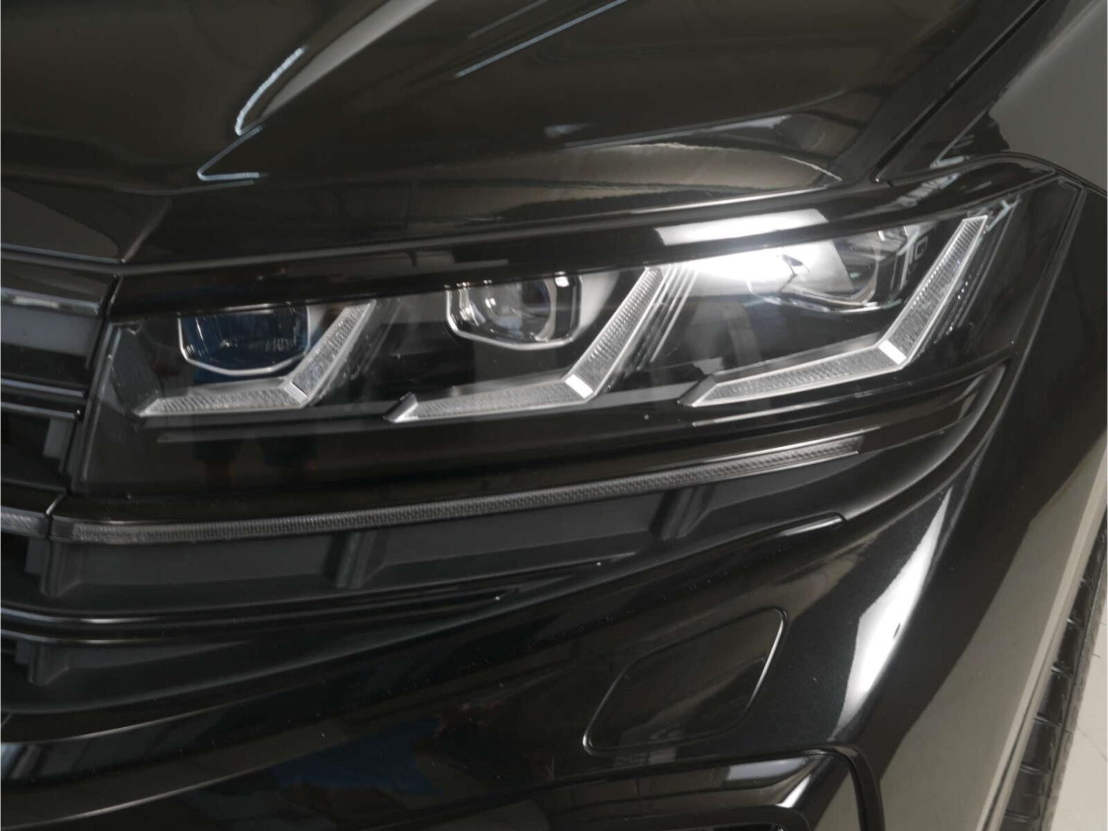 Volkswagen Touareg – Bild 8