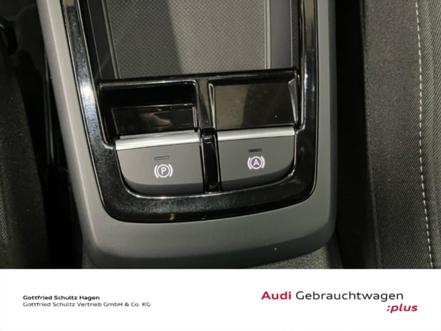 Bild über Audi Q2 S line 35 TFSI S tronic - für weitere Informationen kontaktieren Sie den Audi Partner