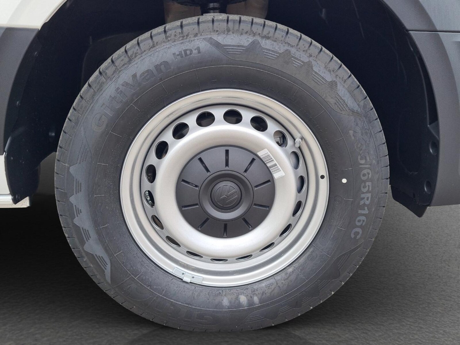 Volkswagen Crafter Kasten mittlerer Radstand – Bild 15
