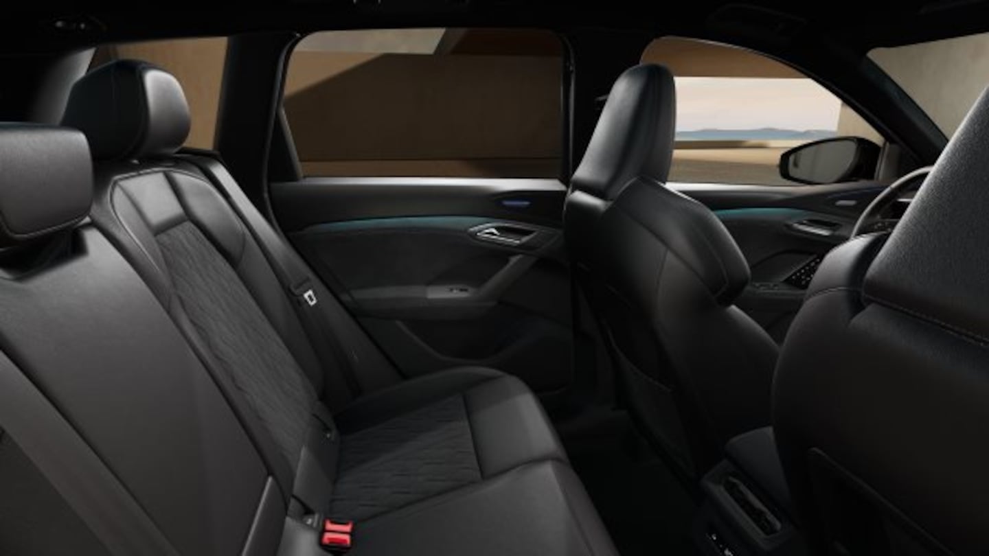 Bild über Audi Q6 SUV e-tron S line business e-tron quattro 315 kW - für weitere Informationen kontaktieren Sie den Audi Partner