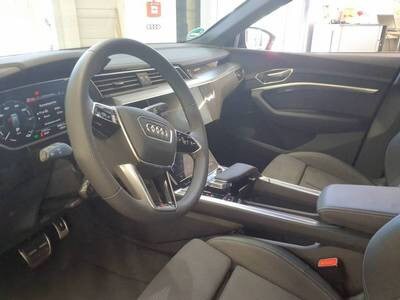 Image about Audi Q8 Sportback e-tron advanced 55 e-tron quattro