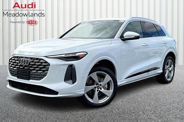 2025 Audi New Q5 Premium Plus's photo