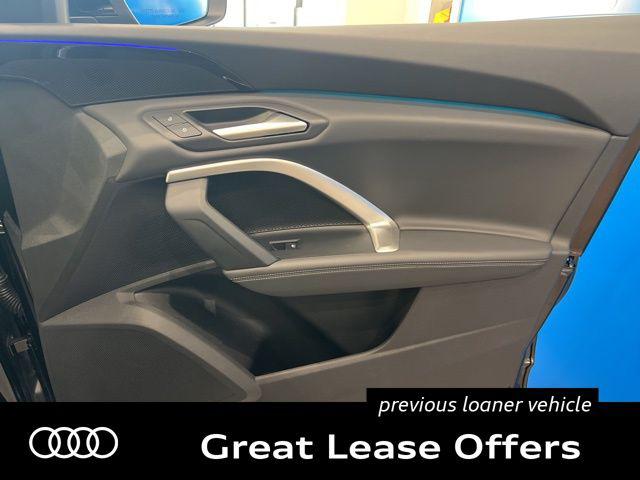 2025 Audi Q5 Premium - Photo 23