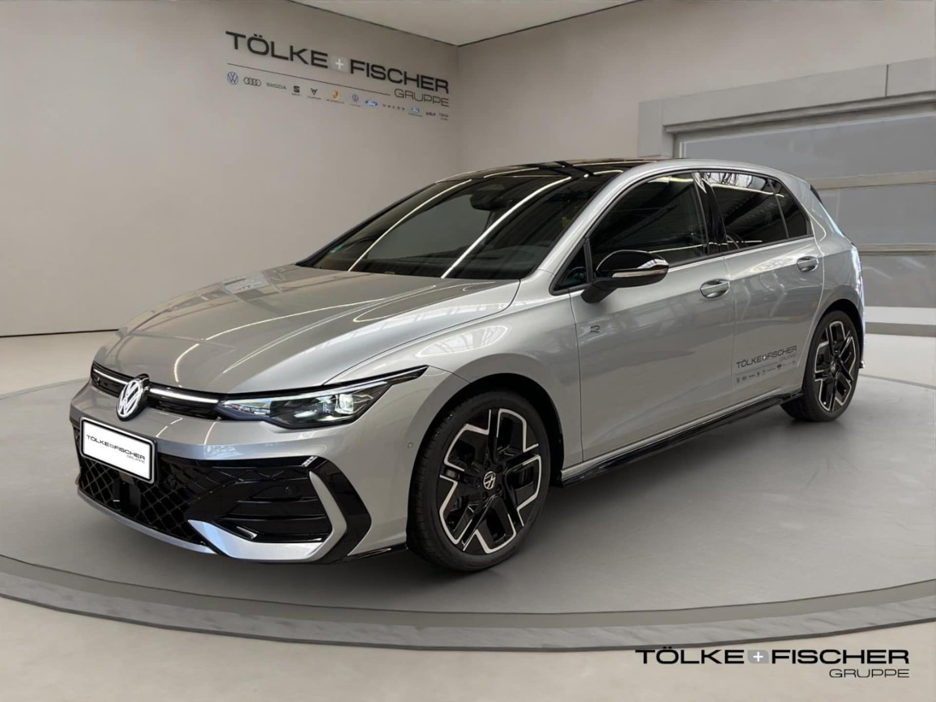 Volkswagen Golf R-Line