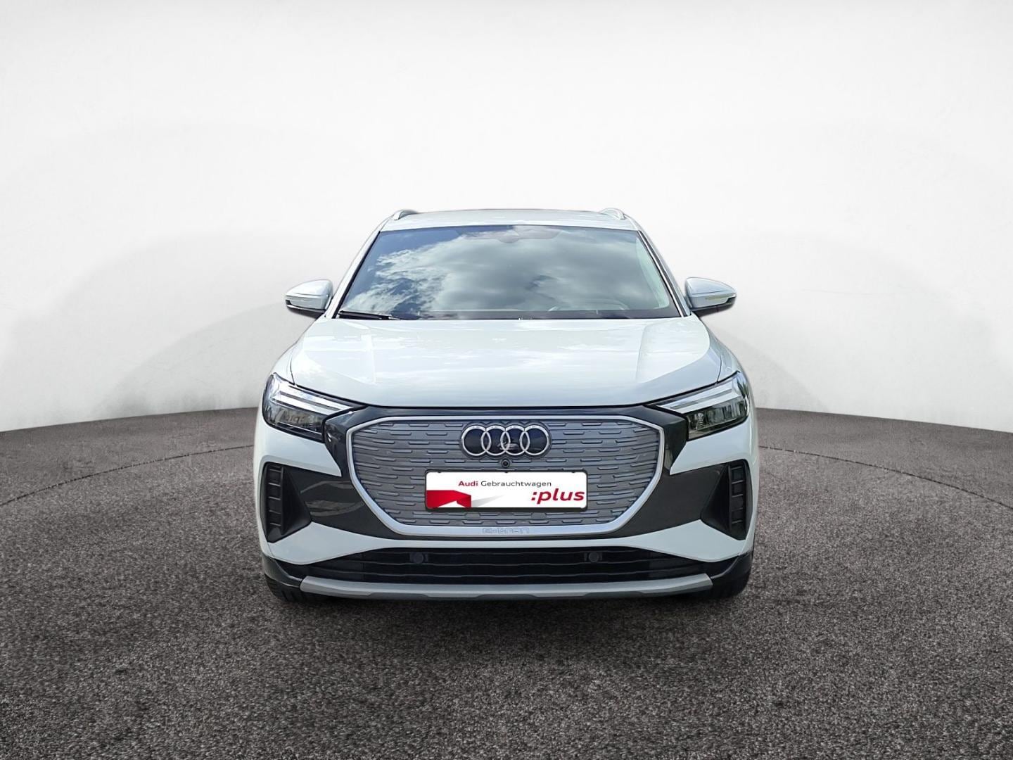 Bild über Audi Q4 e-tron 45 e-tron - für weitere Informationen kontaktieren Sie den Audi Partner