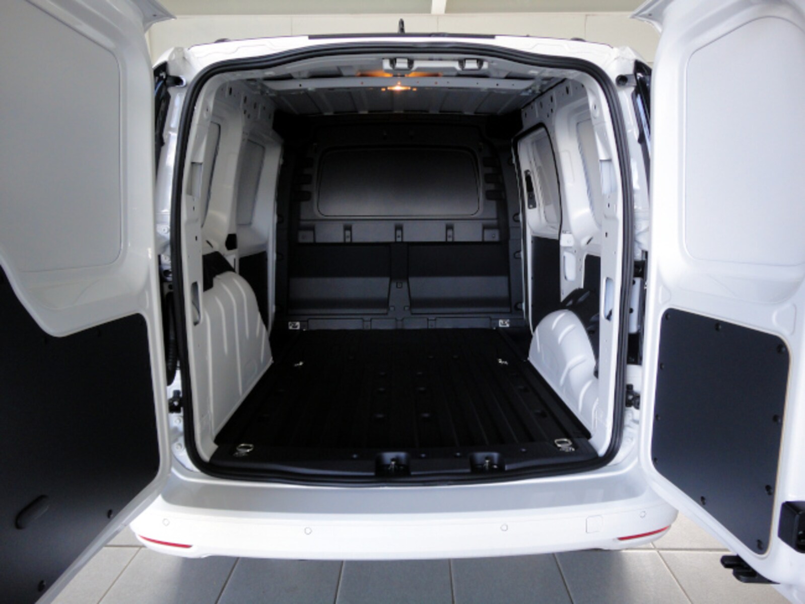 Volkswagen Caddy Cargo – Bild 24