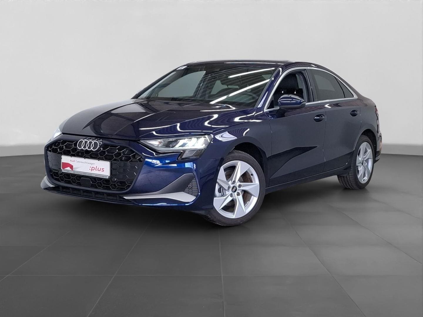 Bild über Audi A3 Limousine advanced 35 TFSI S tronic - für weitere Informationen kontaktieren Sie den Audi Partner