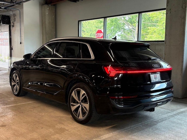 2024 Audi Q8 e-tron