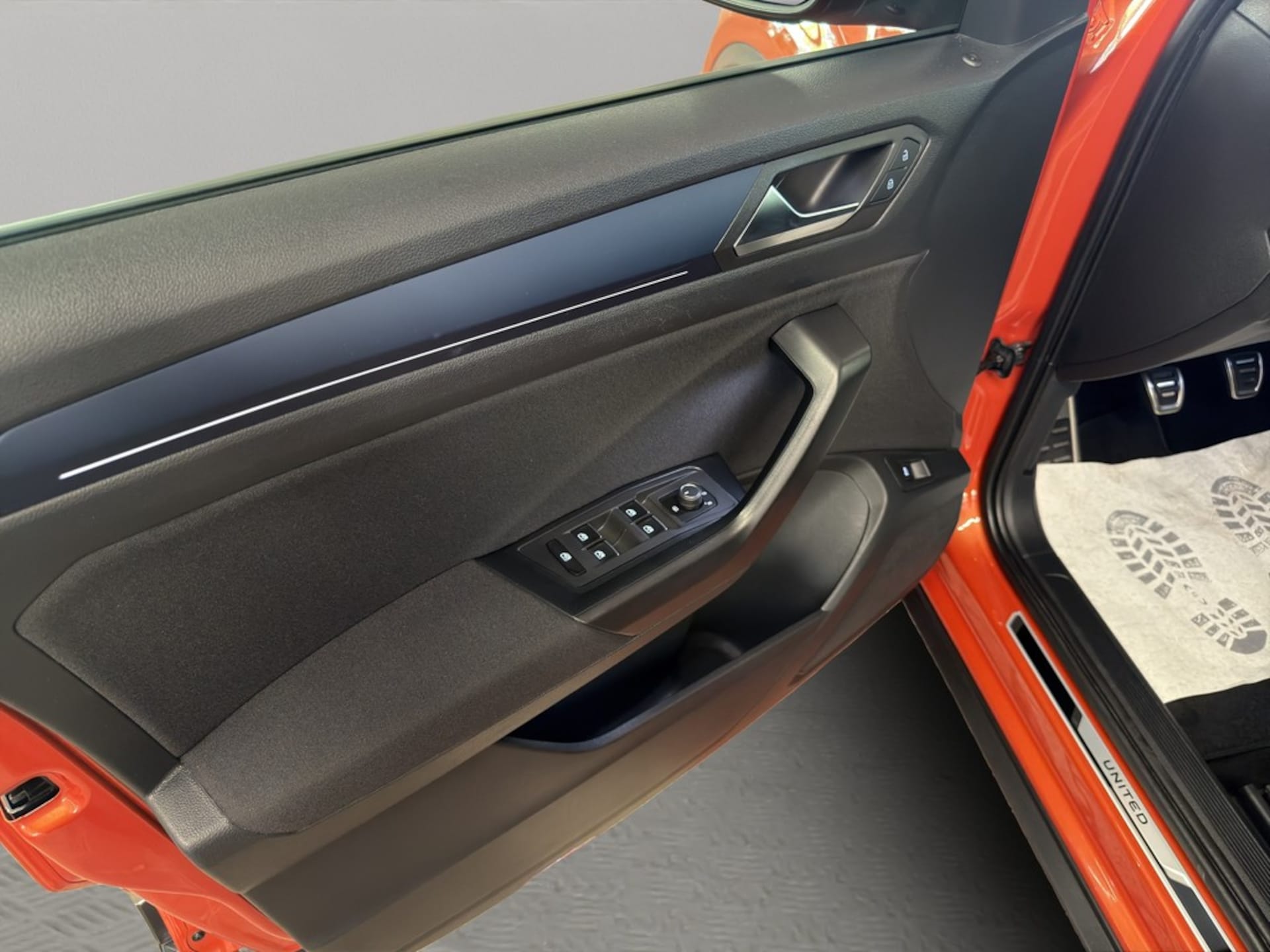 Volkswagen T-Roc United