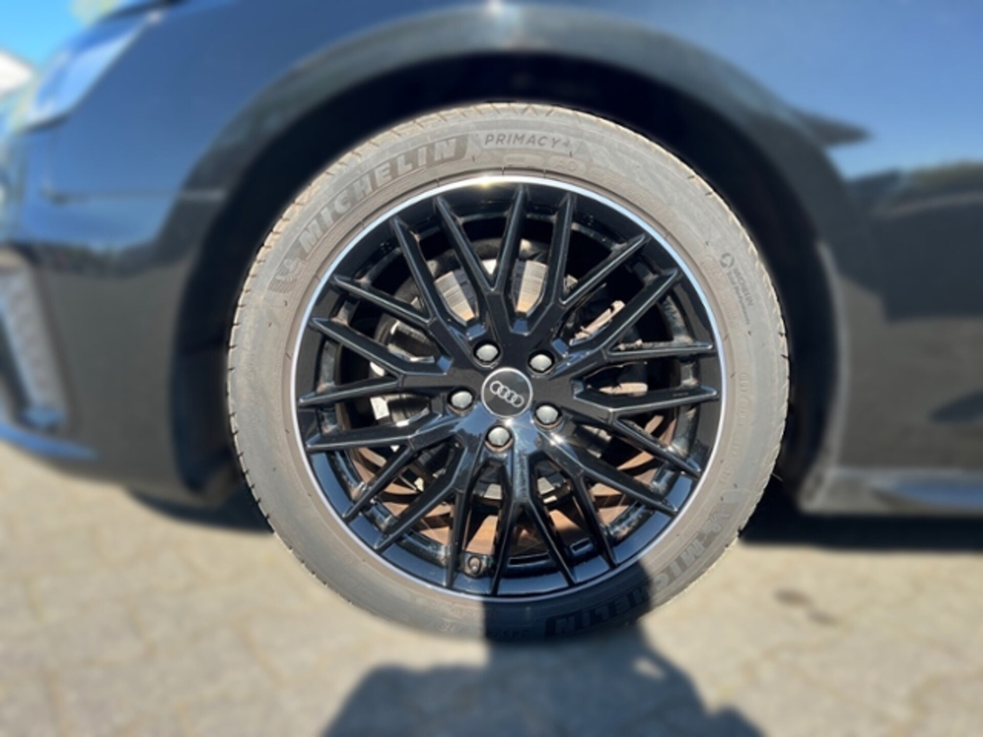 Audi A4 Avant S line