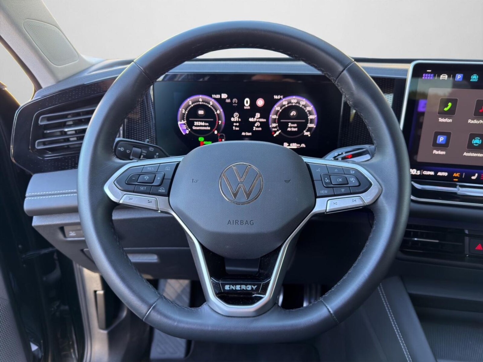 Volkswagen Tiguan – Bild 9