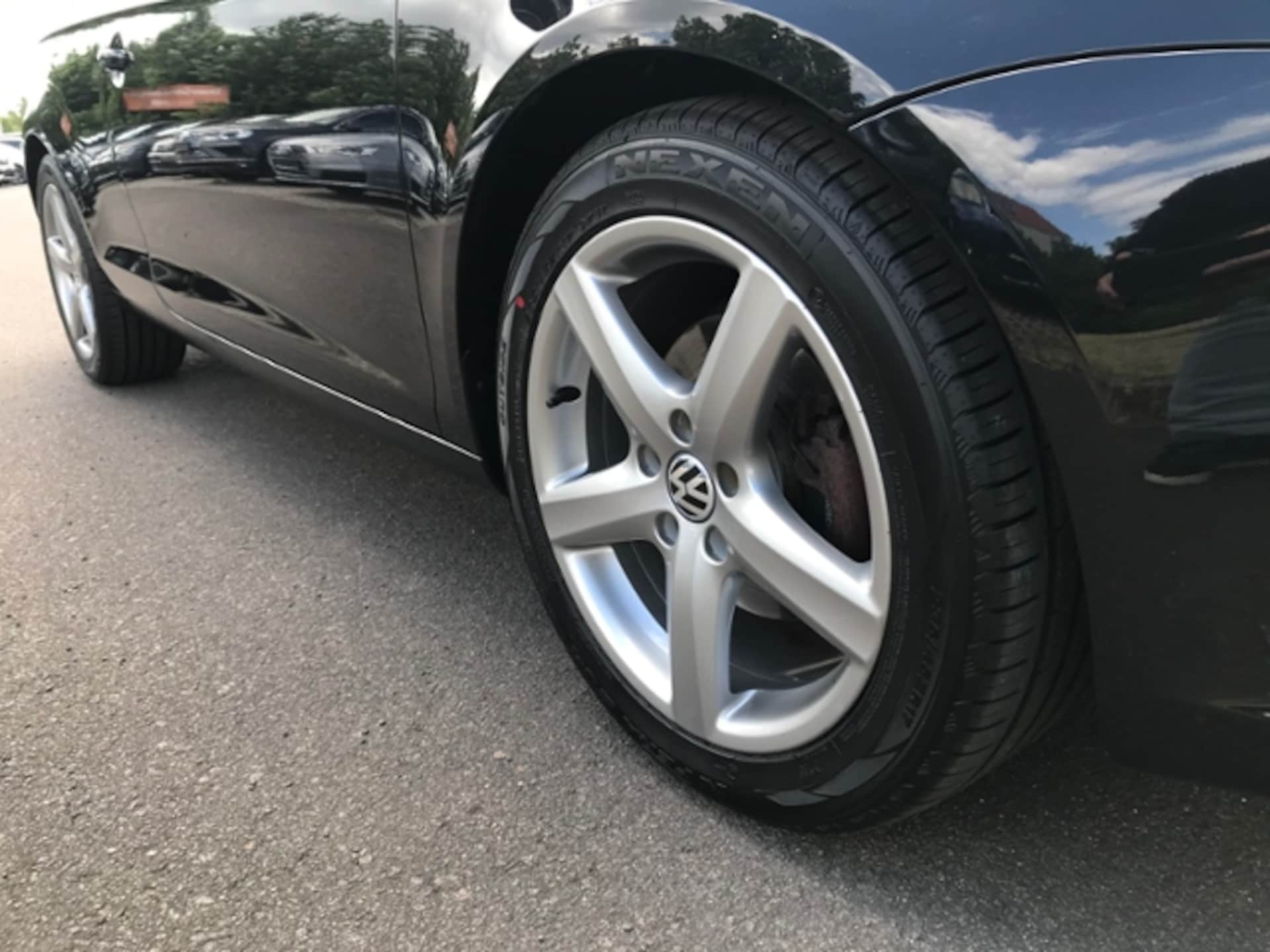 Volkswagen Eos
