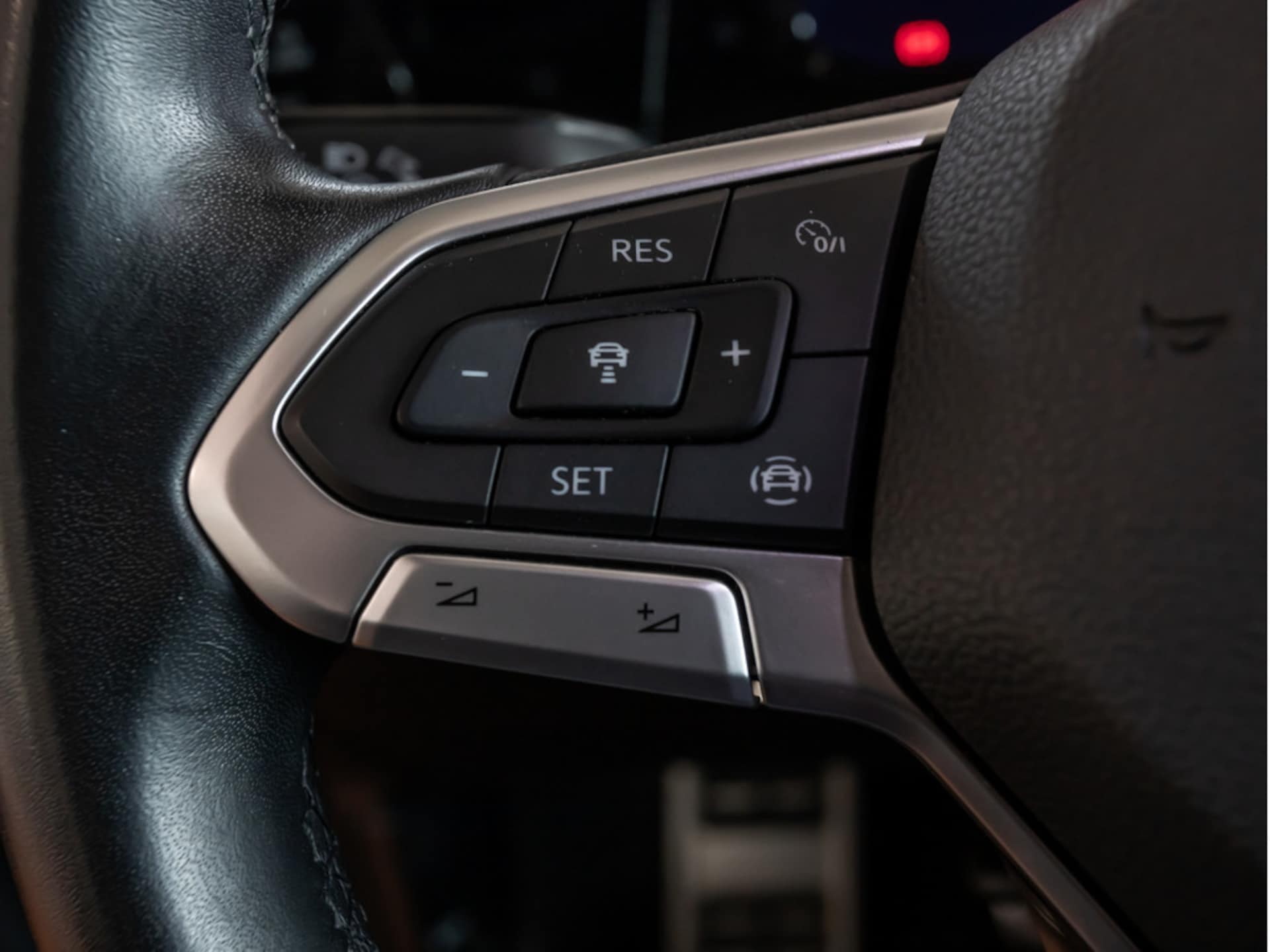 Volkswagen Golf Active