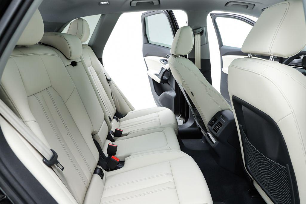 2025 Audi Q5 Premium - Photo 70