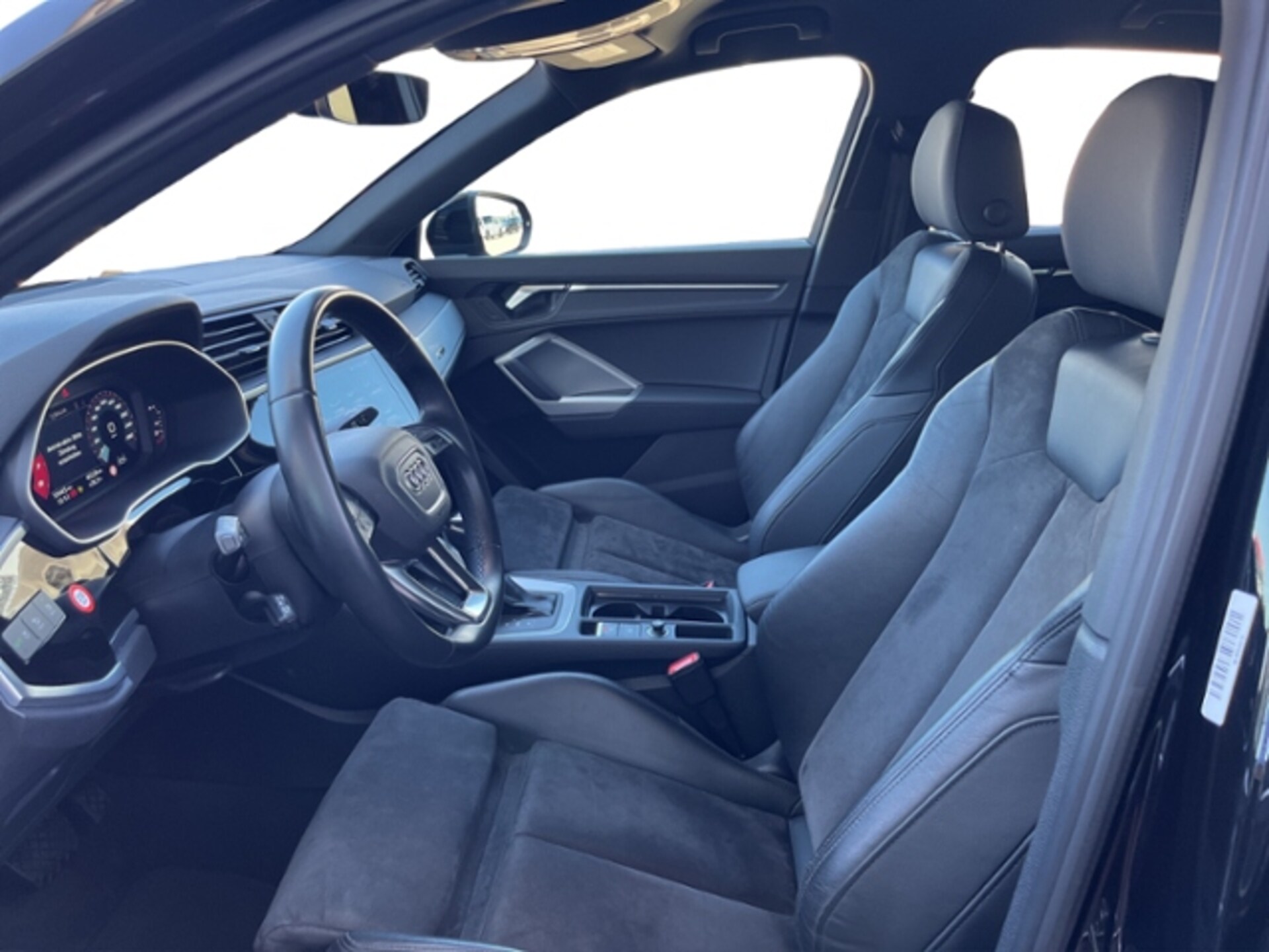 Audi Q3 SUV S line