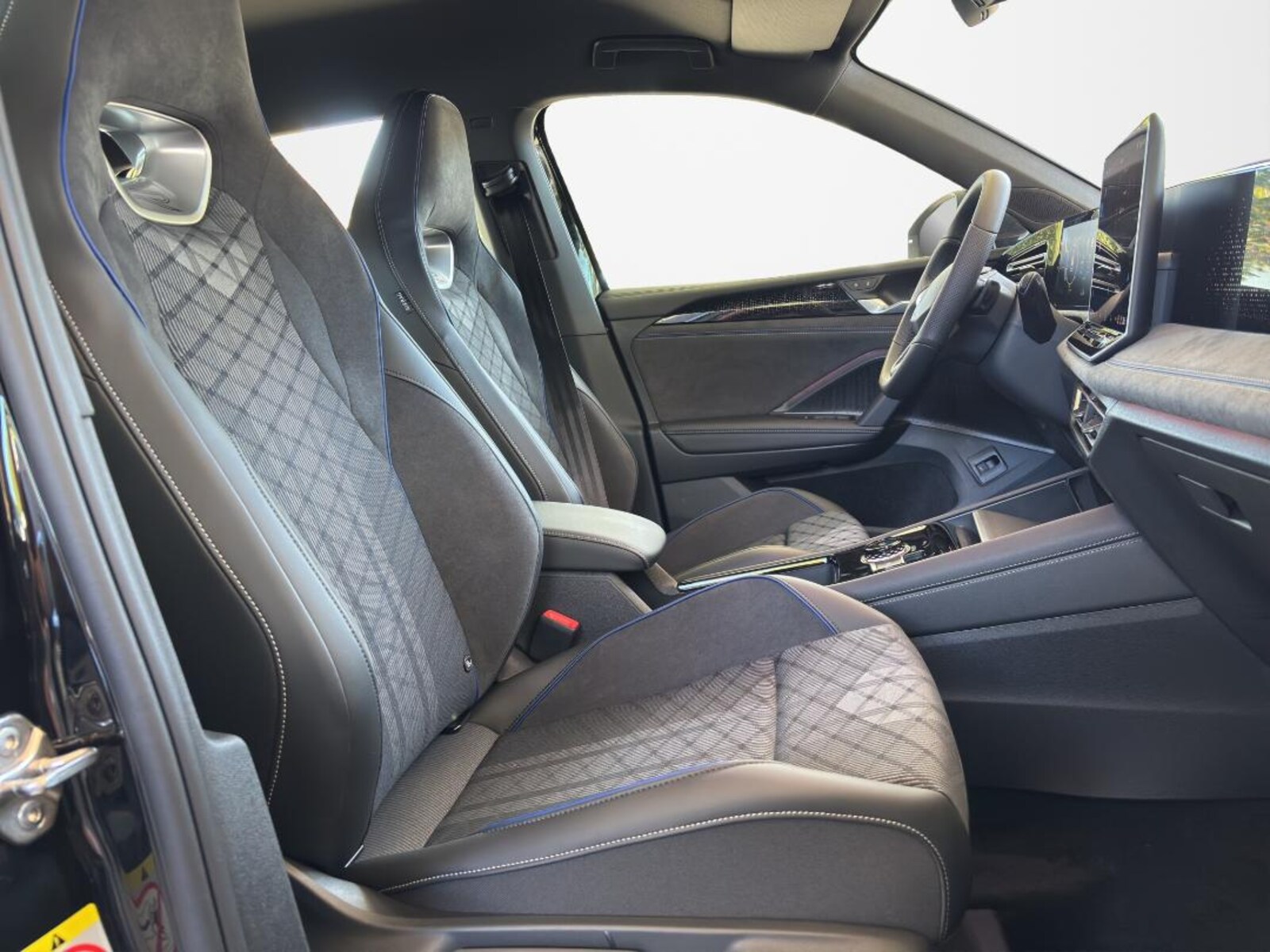 Volkswagen Tiguan – Bild 16