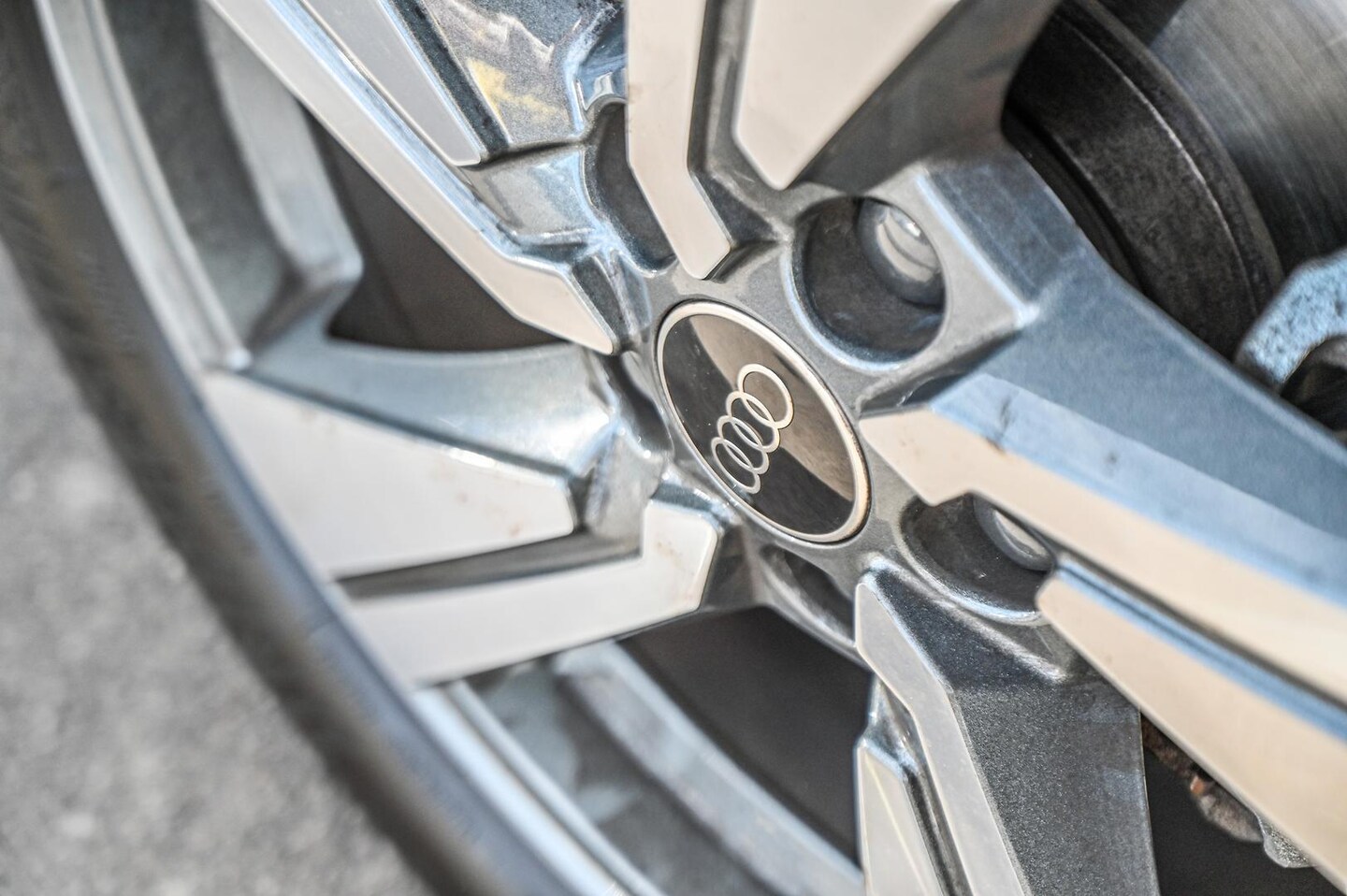 Image about Audi Q2 35 TFSI S tronic