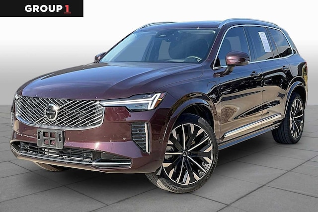 2025 Volvo XC90 Plug-In Hybrid