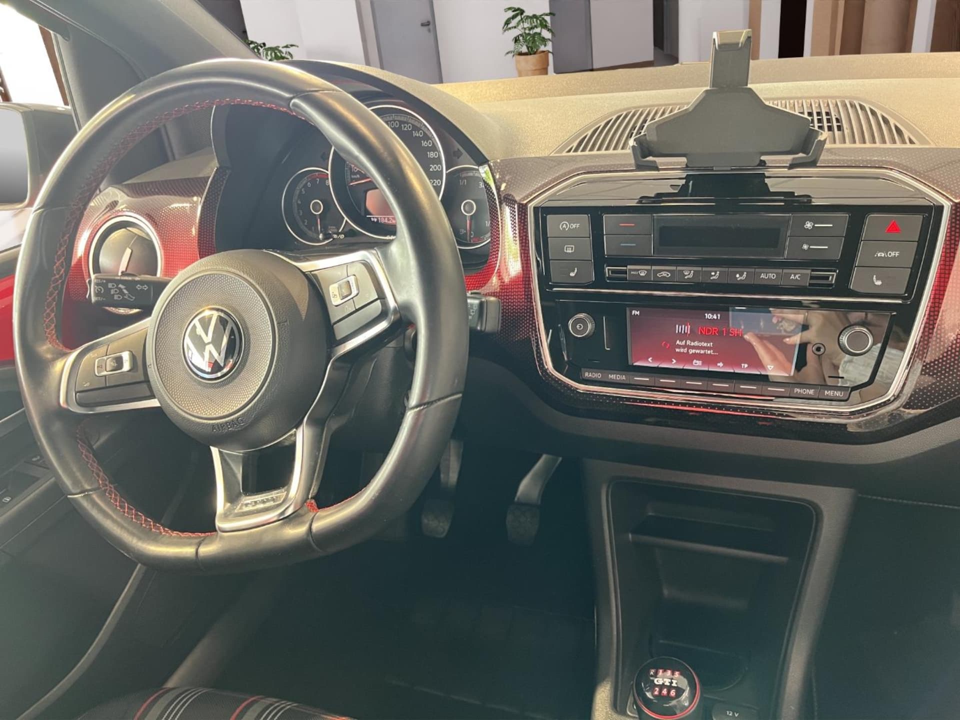 Volkswagen up! GTI