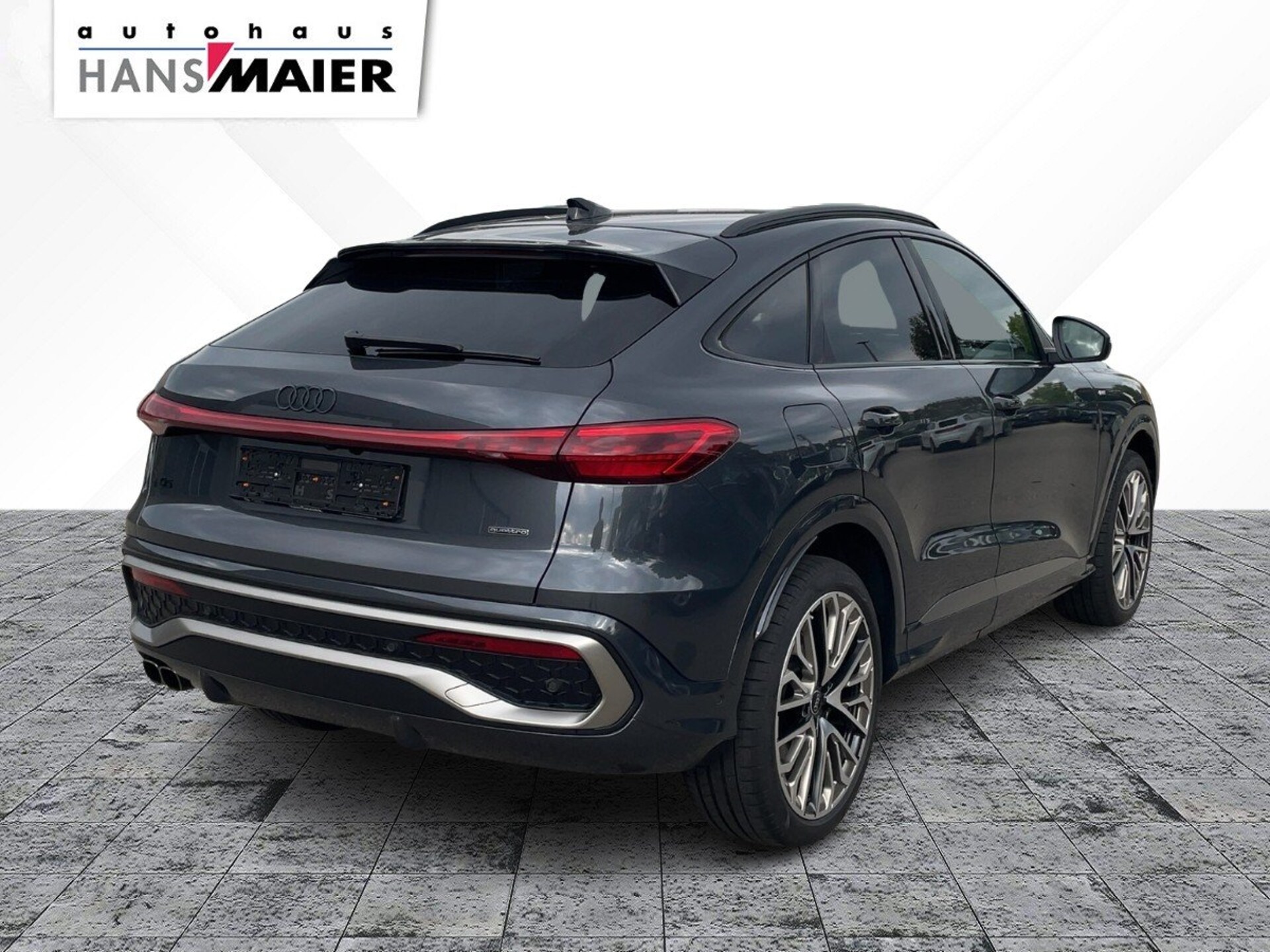 Audi Q5 Sportback edition one