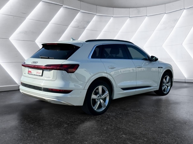 Image about Audi e-tron advanced 55 quattro