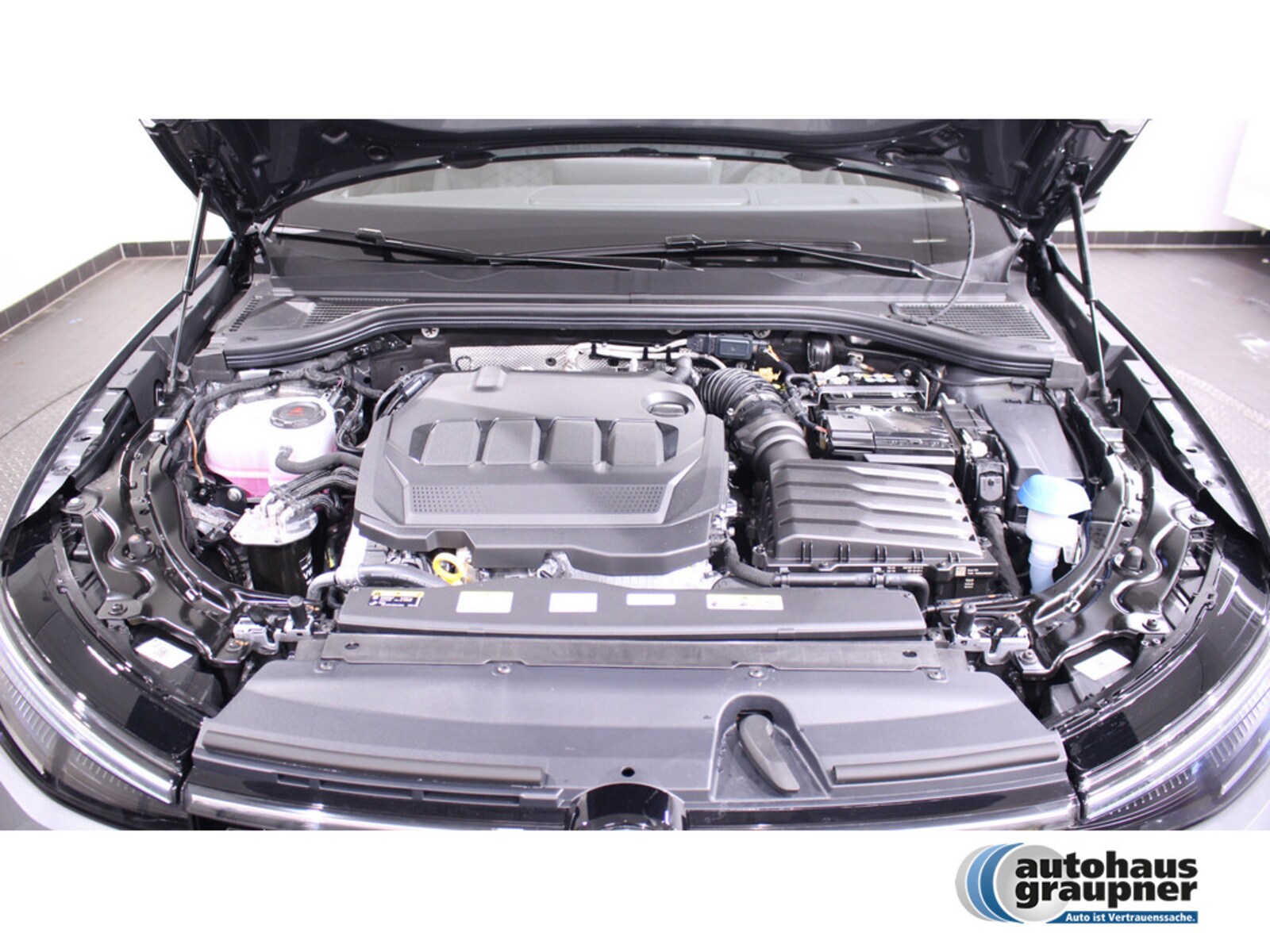 Volkswagen Passat – Bild 7