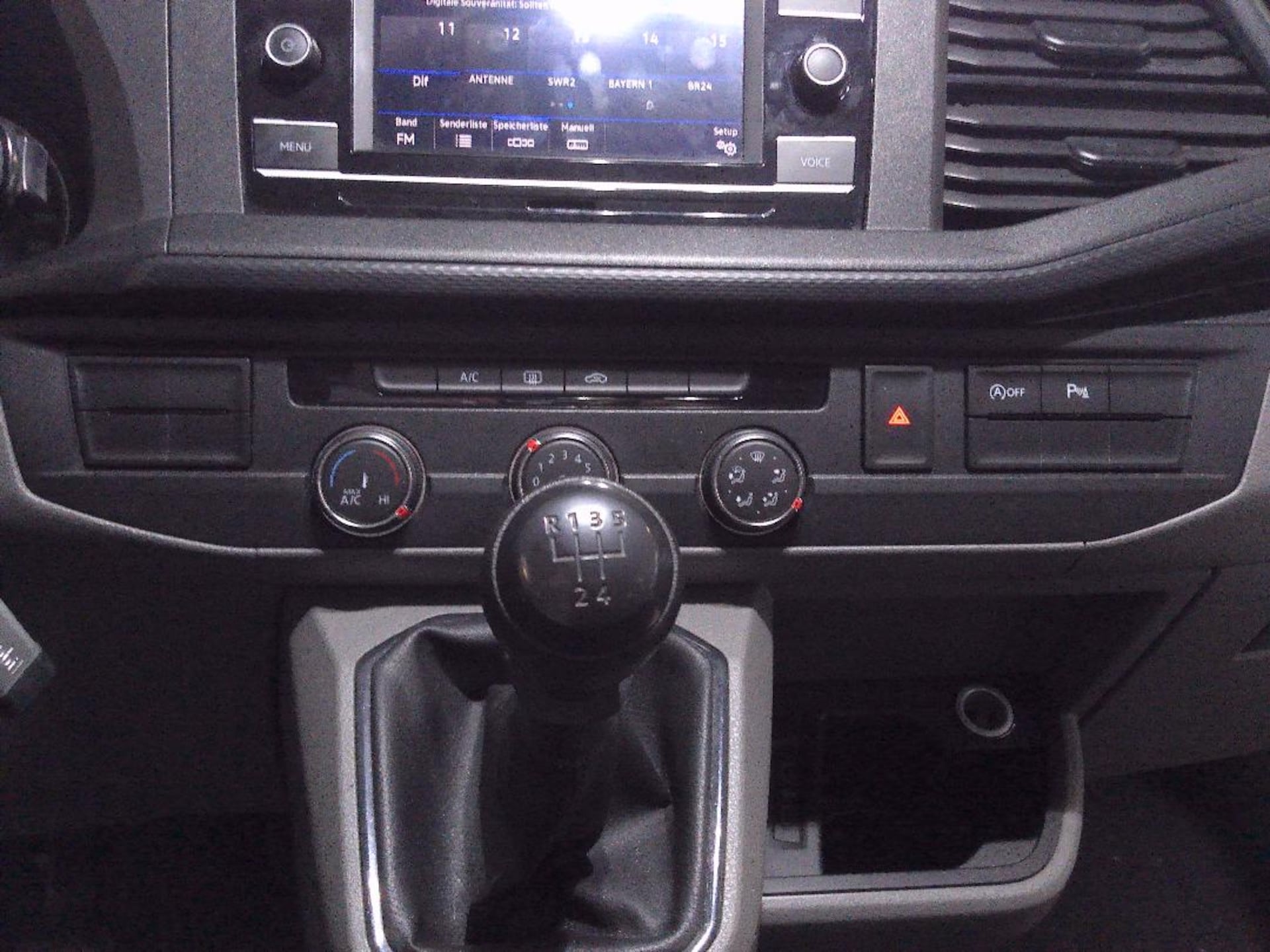 Volkswagen T6.1 Transporter Kombi kurzer Radstand