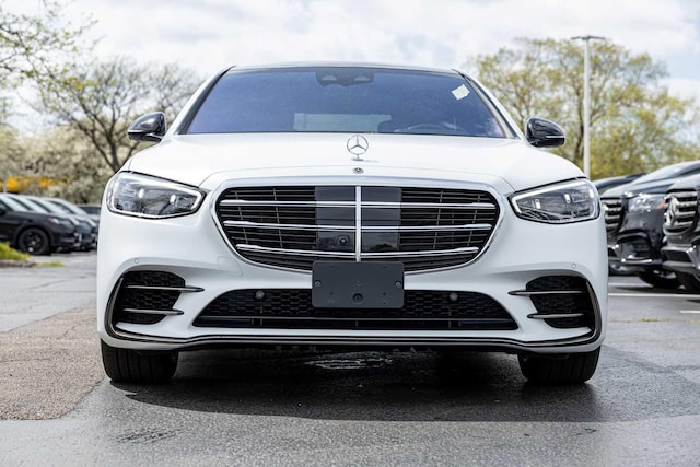 2025 Mercedes-Benz S 580