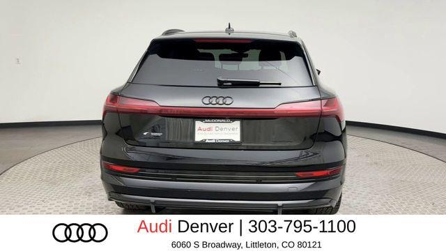 2022 Audi e-tron