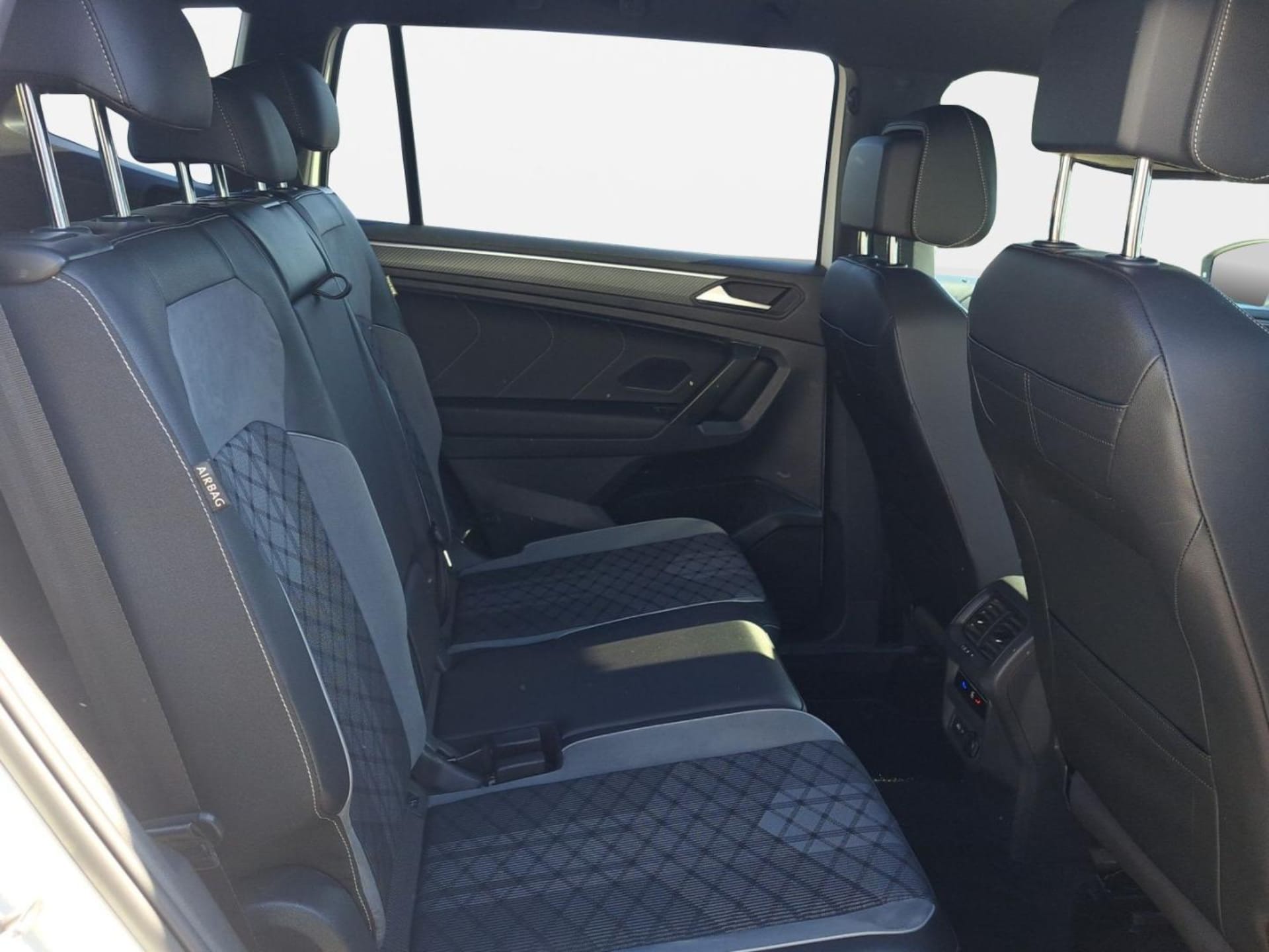 Volkswagen Tiguan Allspace R-Line