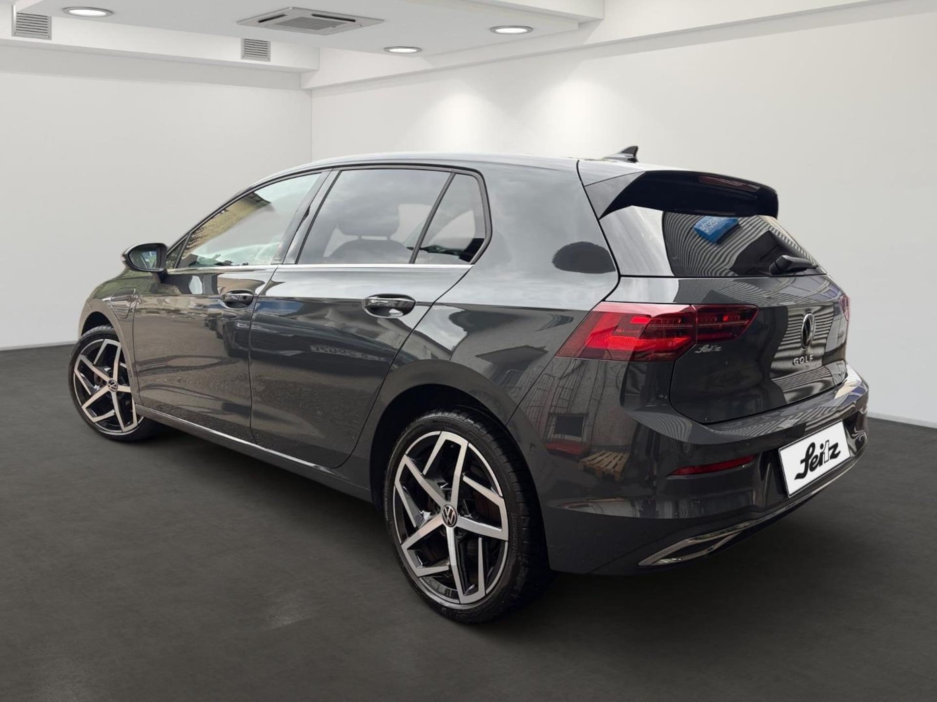 Volkswagen Golf Style
