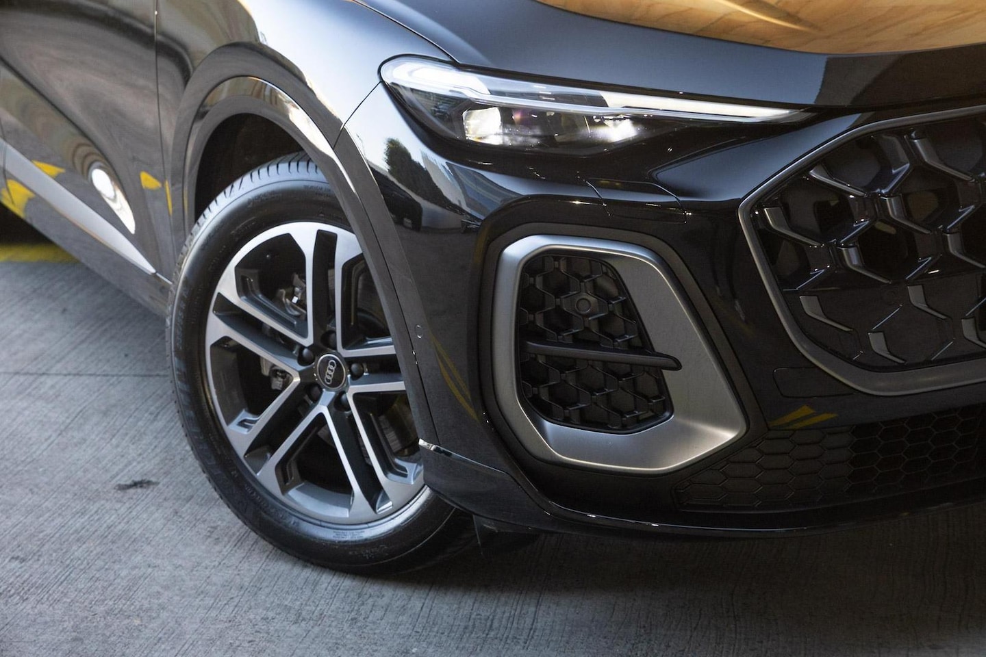 Image about Audi Q5 SUV TFSI 150 kW