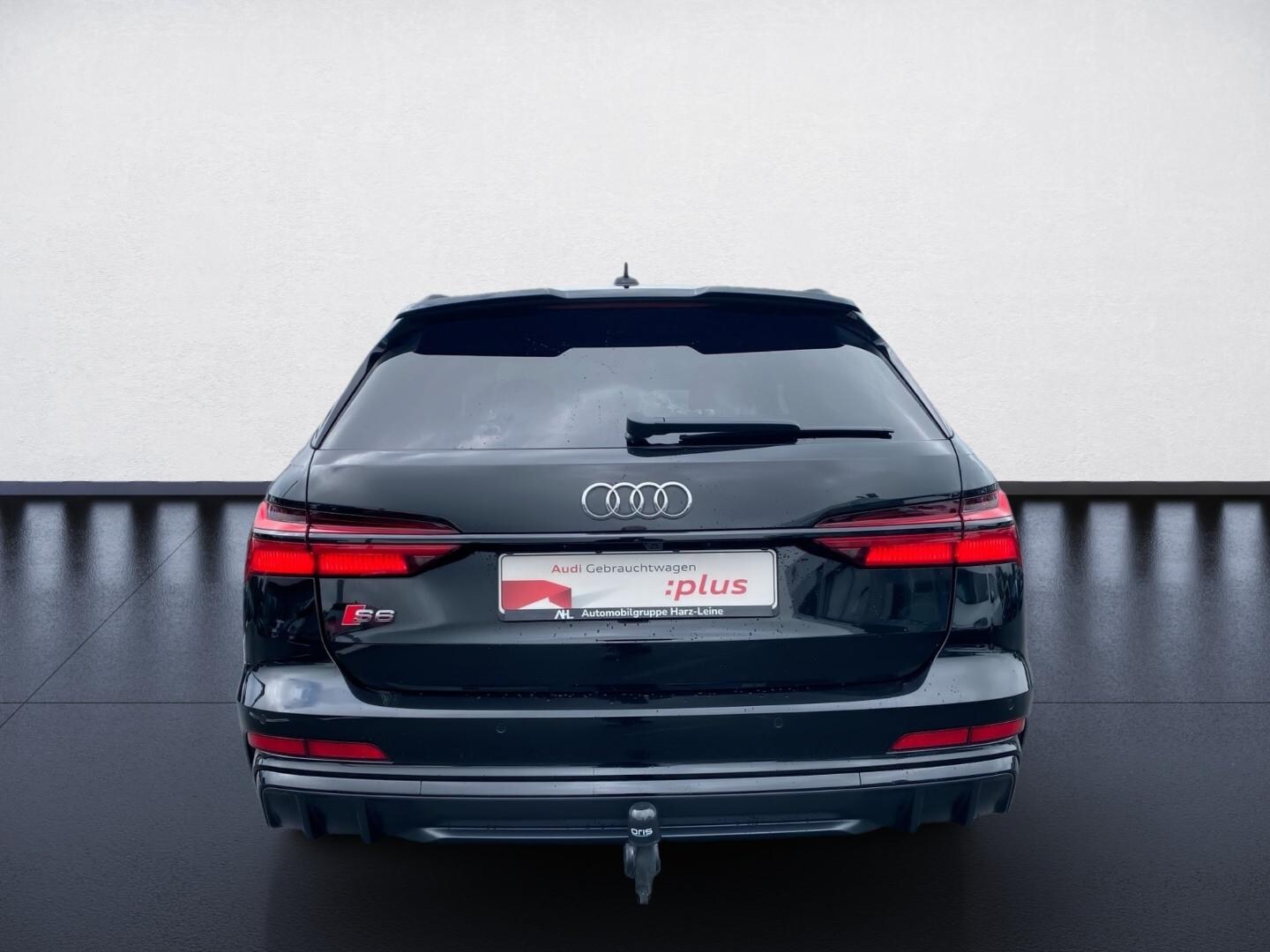 Bild über Audi S6 Avant S6 Avant TDI 253(344) kW(PS) tiptronic - für weitere Informationen kontaktieren Sie den Audi Partner