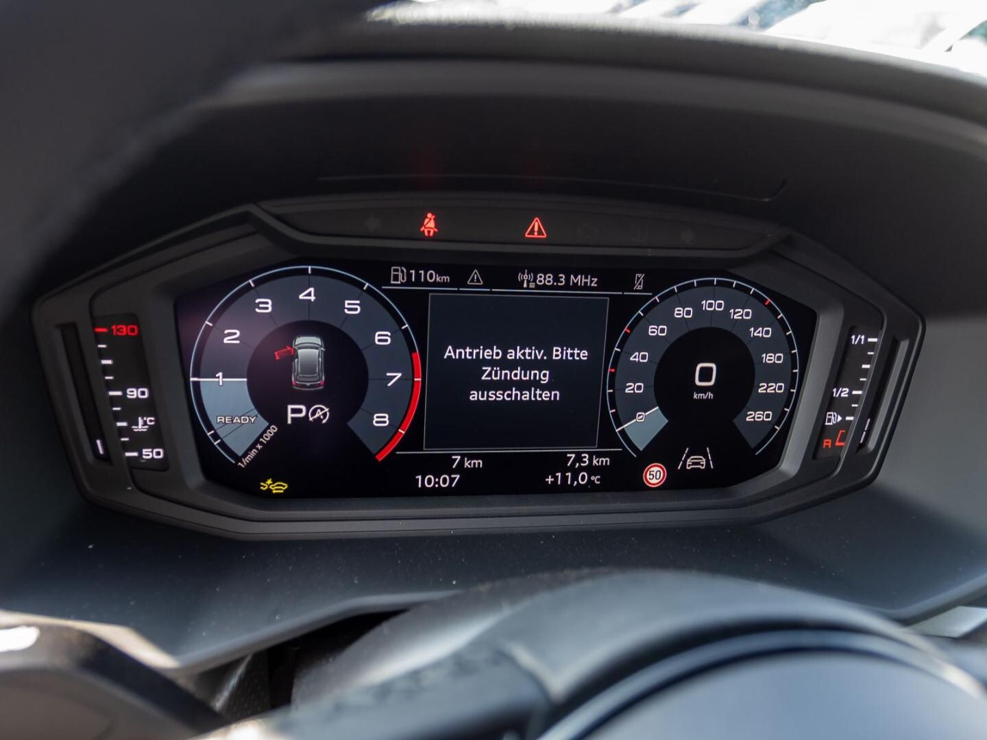 Bild über Audi A1 Sportback advanced 25 TFSI S tronic - für weitere Informationen kontaktieren Sie den Audi Partner