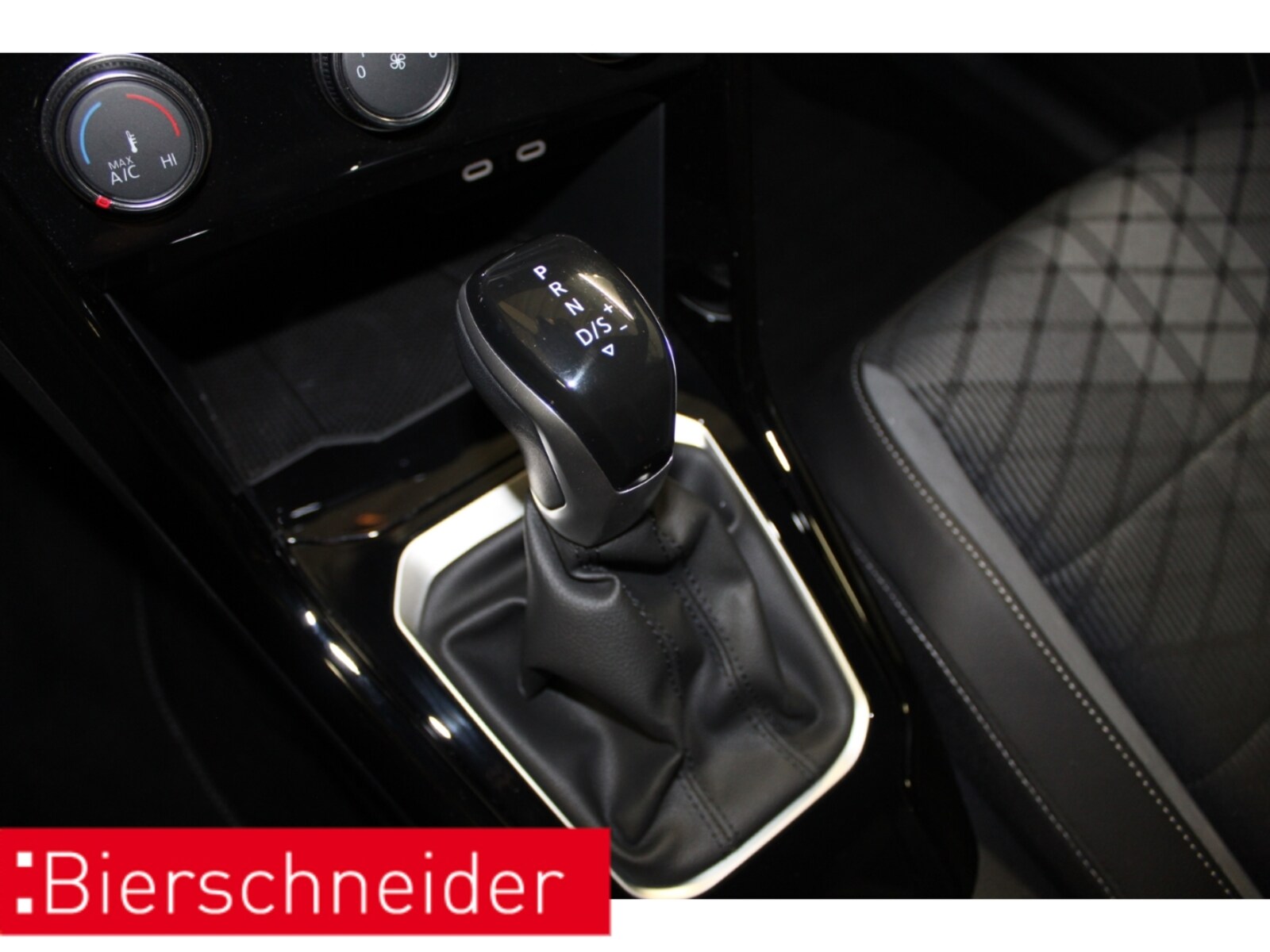 Volkswagen T-Roc – Bild 8
