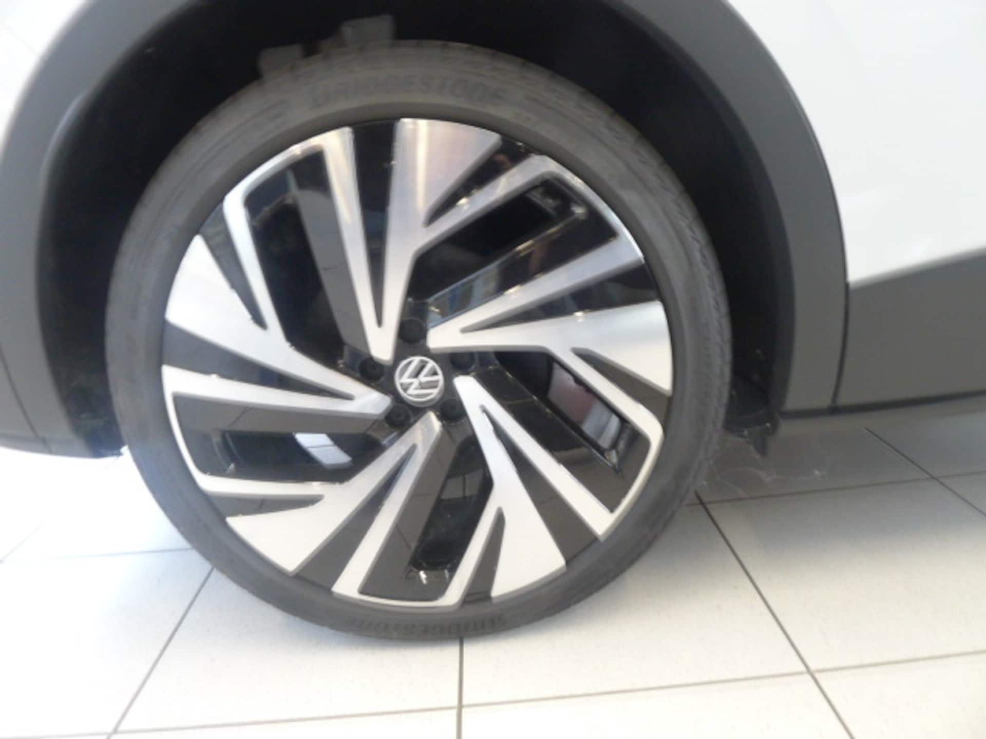 Volkswagen ID.4 Pro Performance