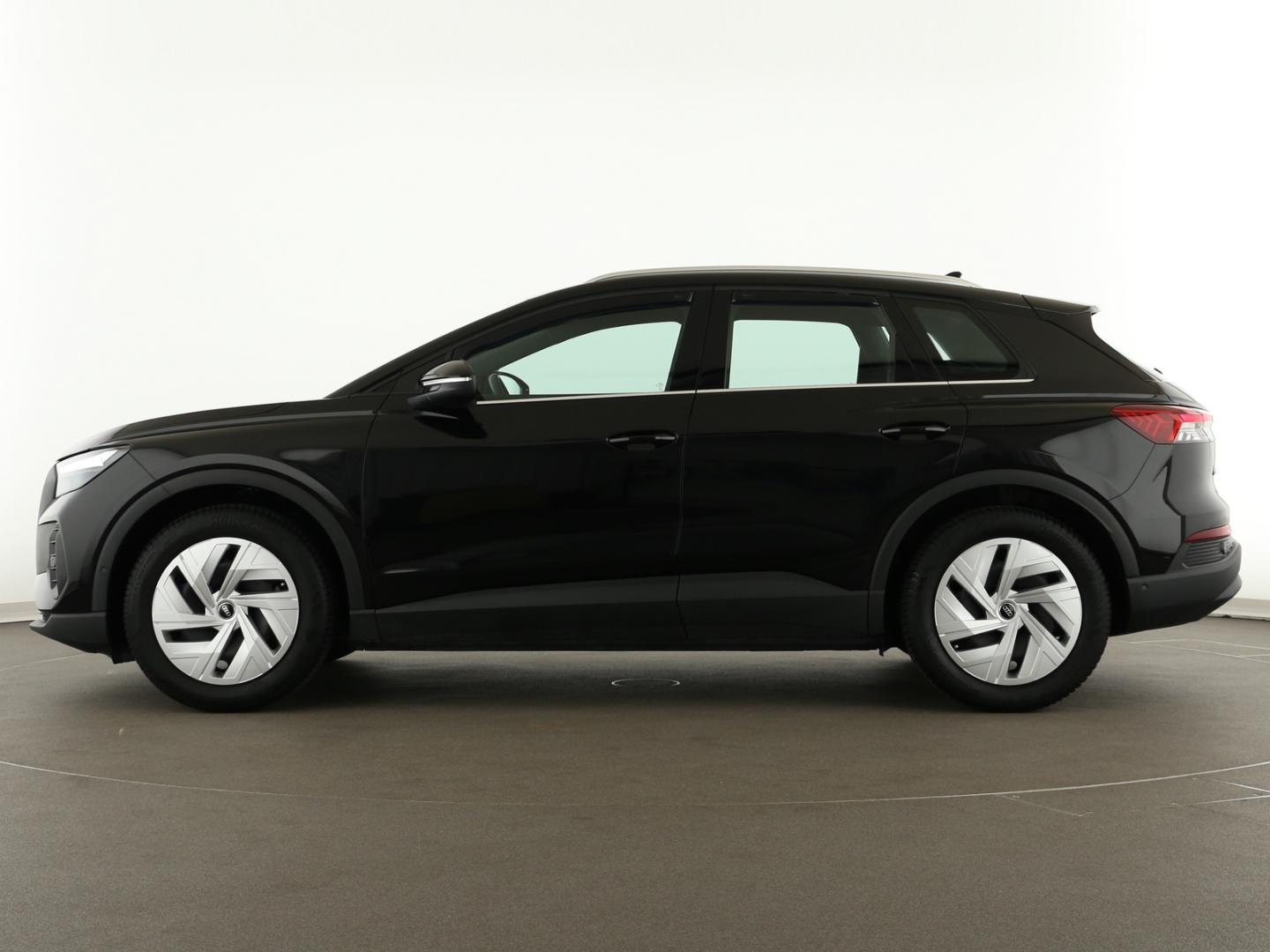Image about Audi Q4 e-tron 40 e-tron