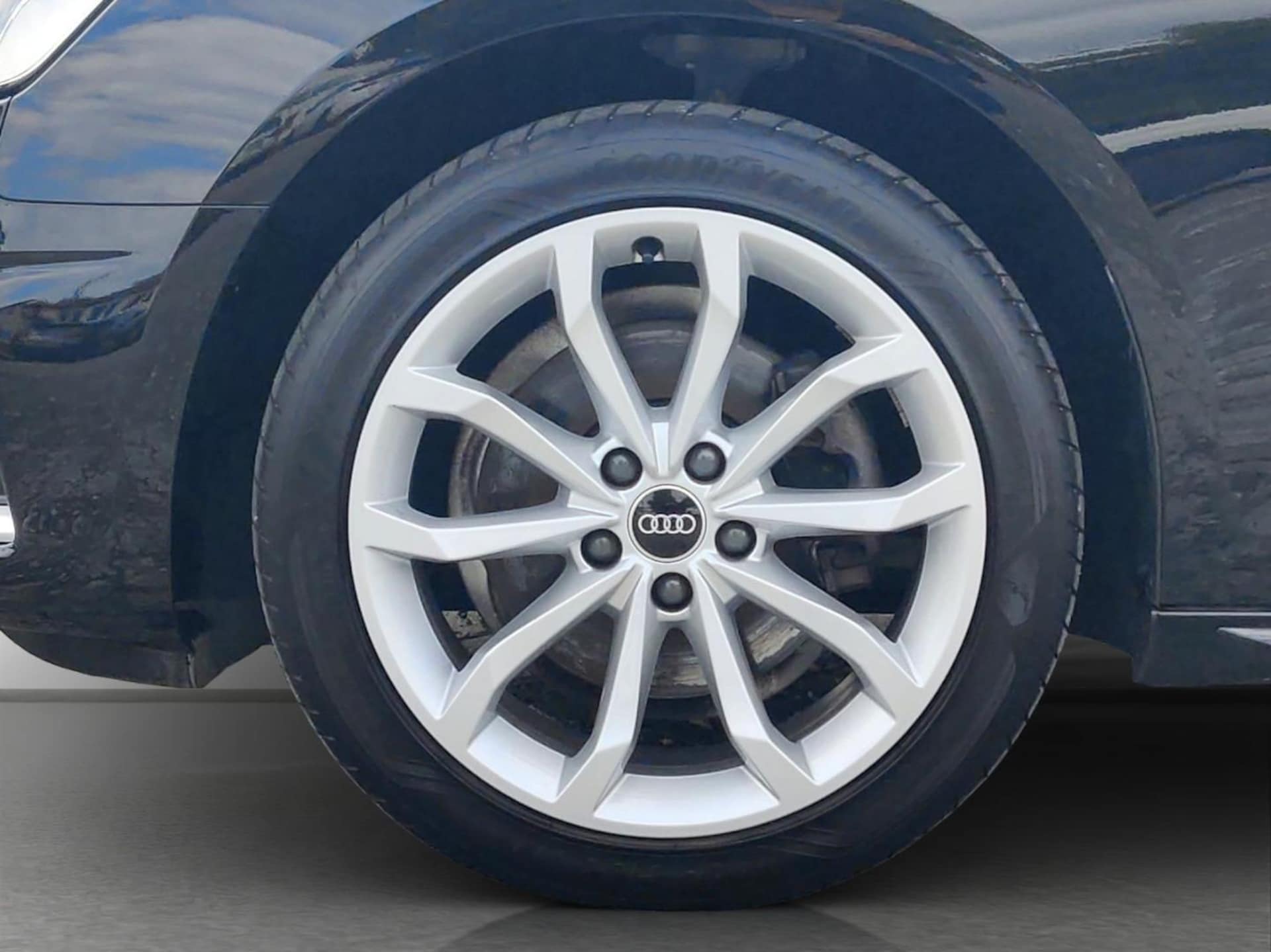 Audi A4 Limousine Advanced