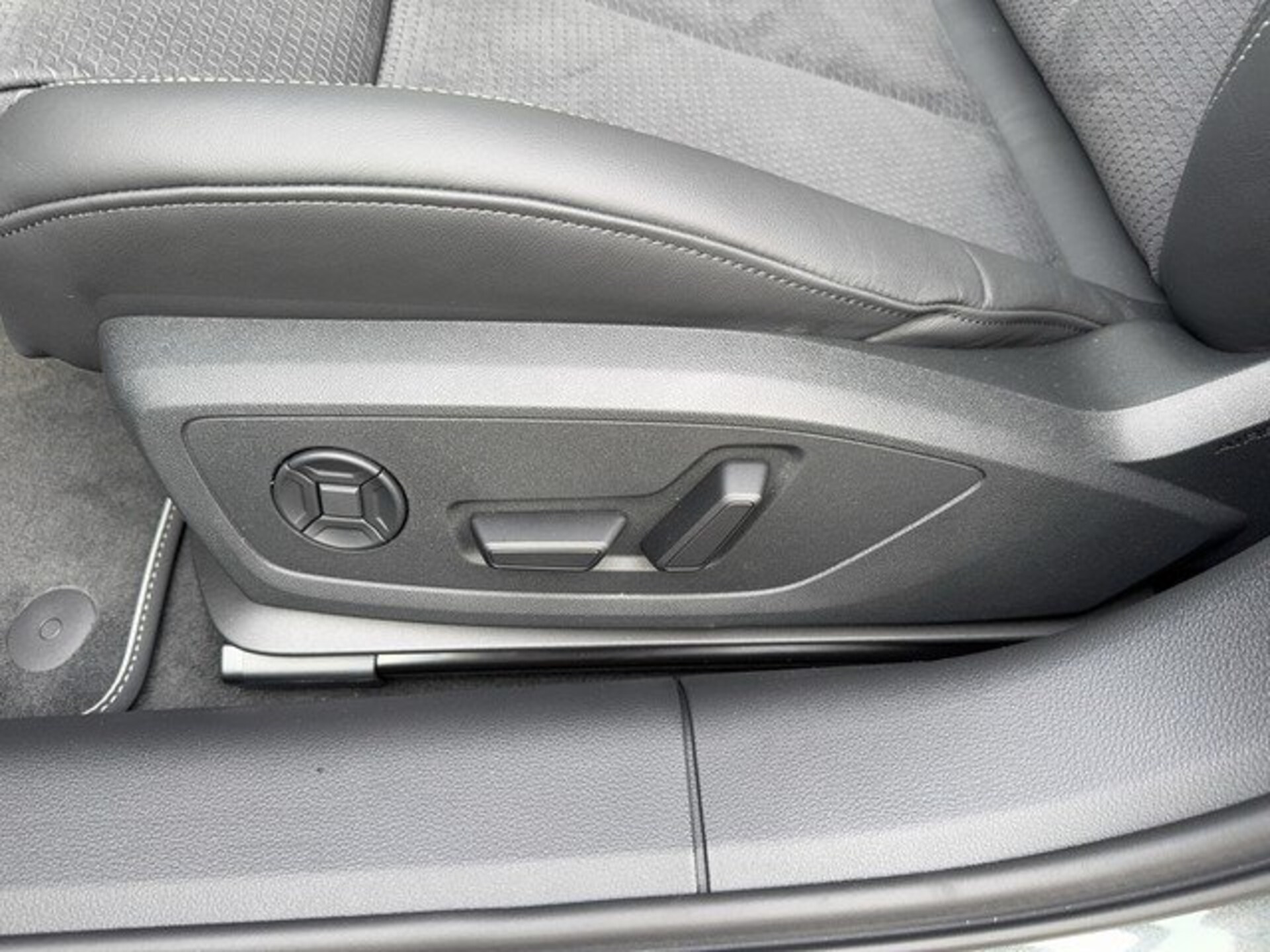Audi A6 Avant Design