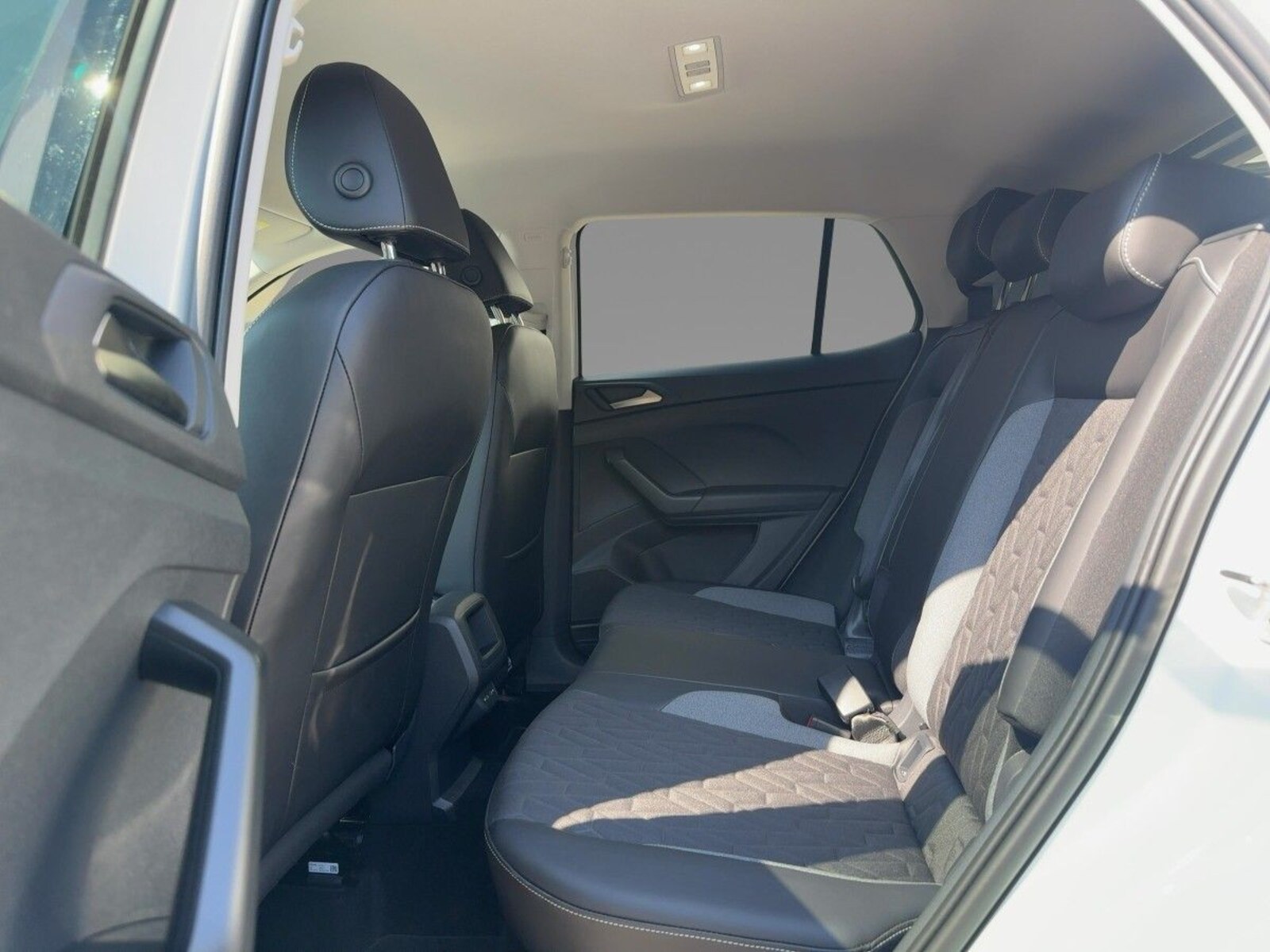 Volkswagen T-Cross – Bild 7