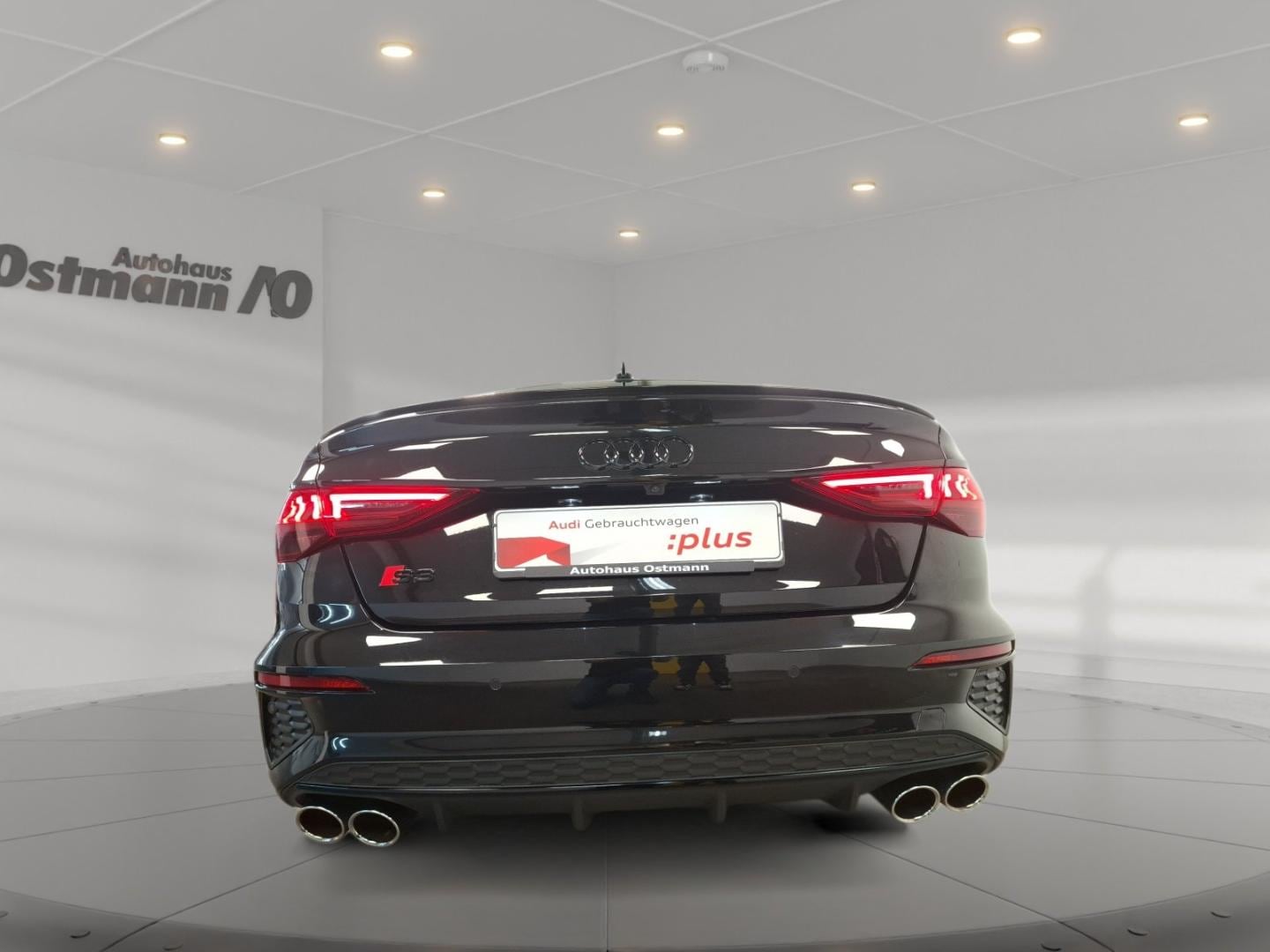 Bild über Audi S3 Limousine TFSI quattro S tronic - für weitere Informationen kontaktieren Sie den Audi Partner