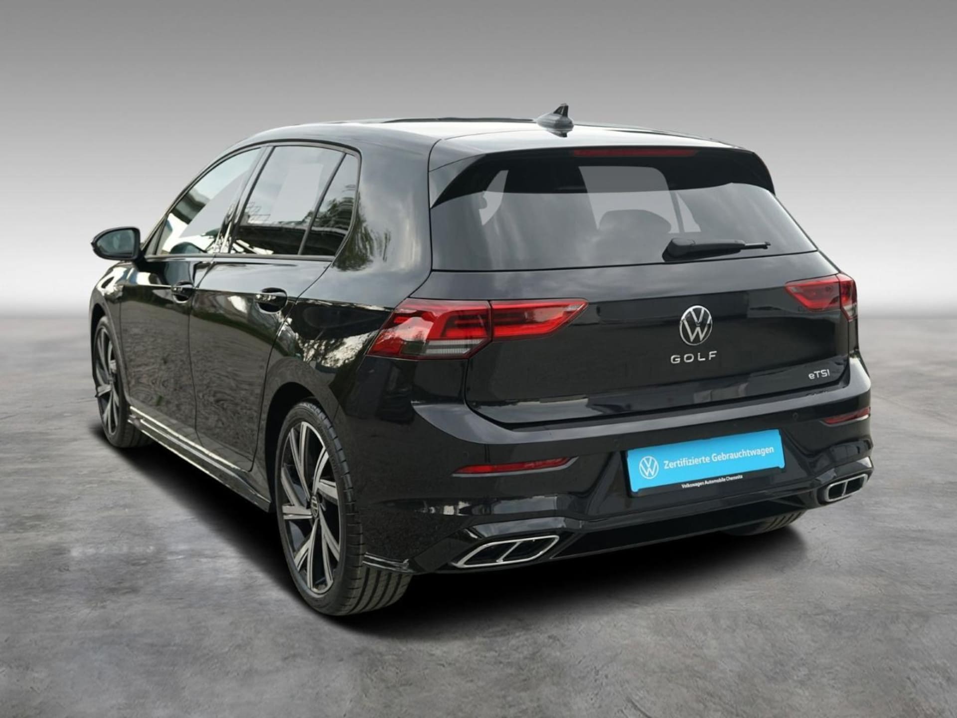 Volkswagen Golf R-Line